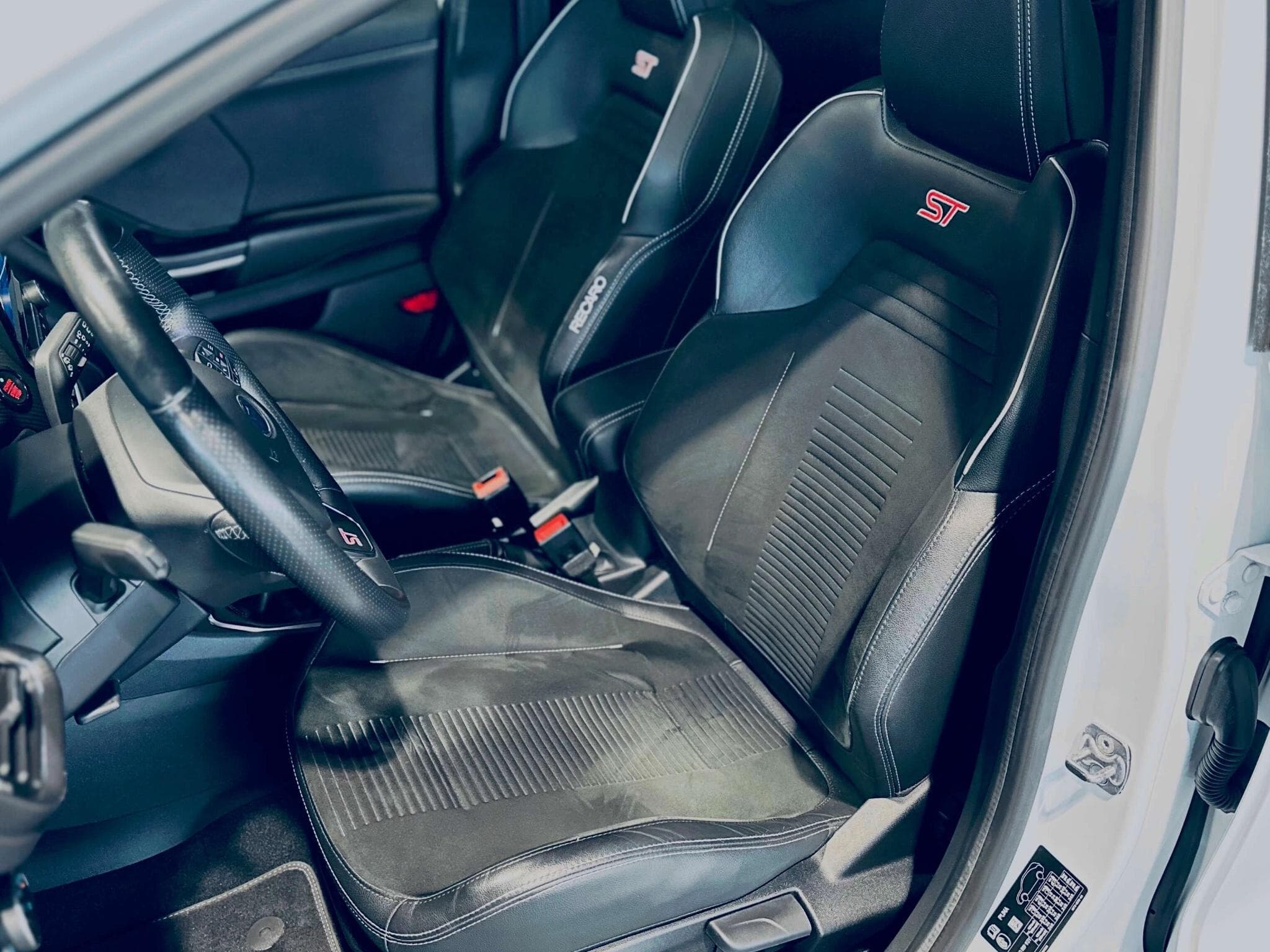 Ford Puma PUMA ST (2021) - Foto 6