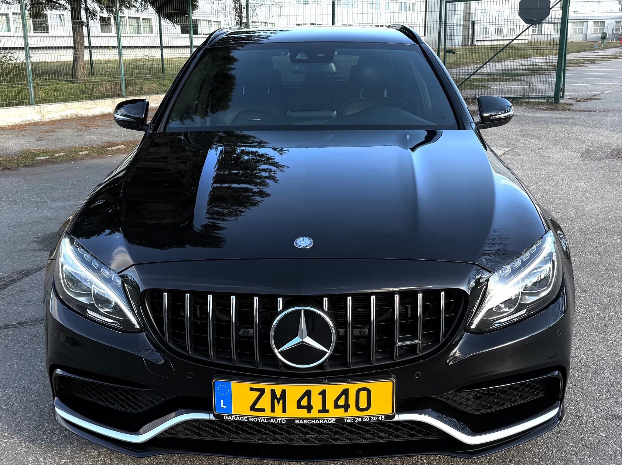 Mercedes C 63 AMG C63 S V8 BITURBO (2016) - Photo 2