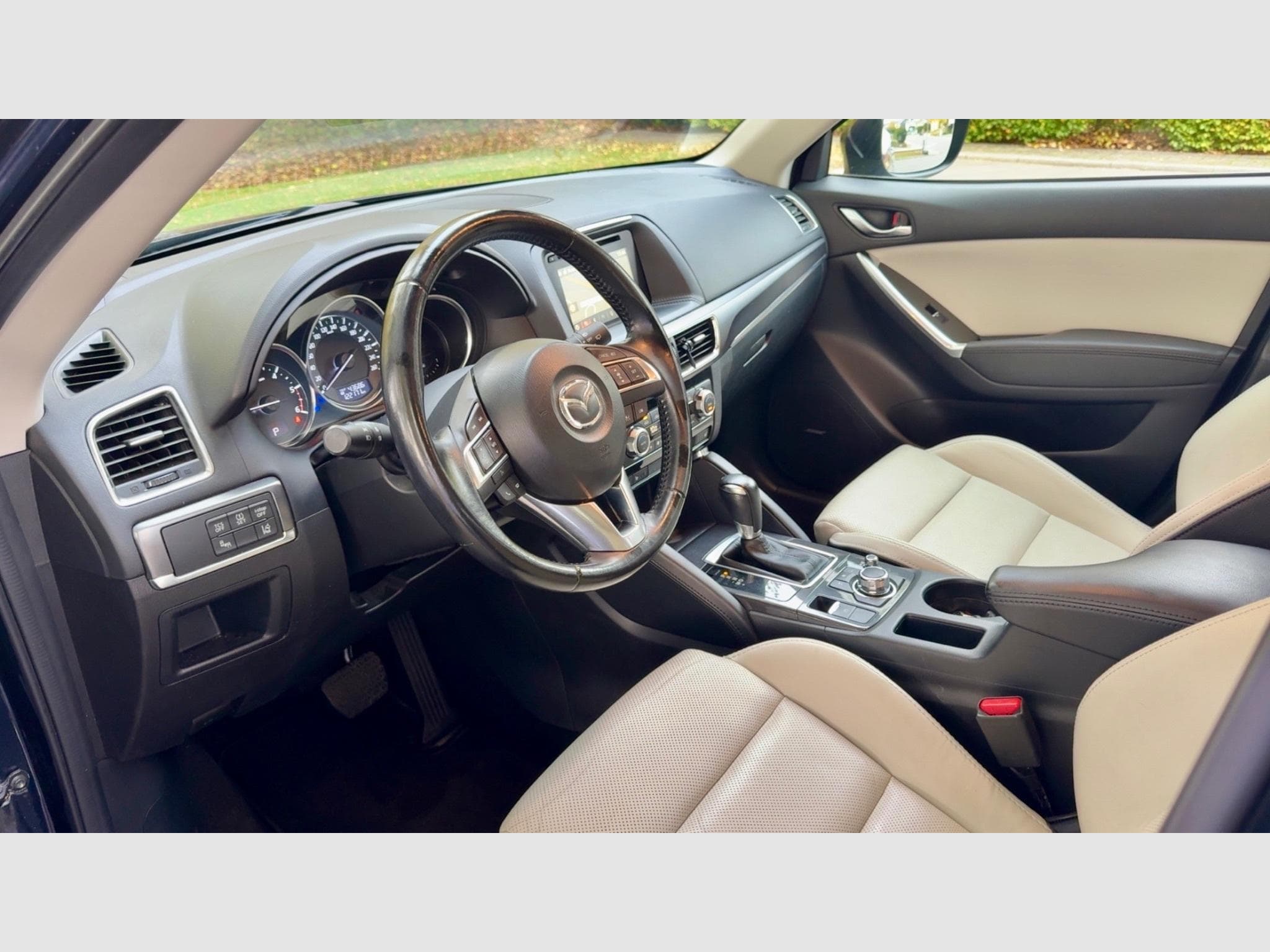 Mazda CX-5 2,2 AWD (2015) - Foto 8