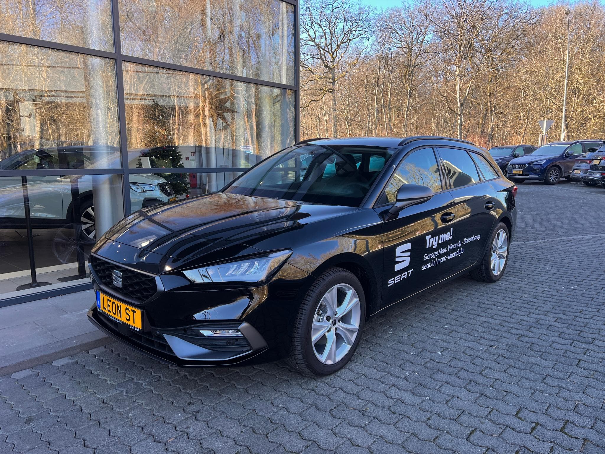 Seat Leon Sportstourer FR 1.5TSI 150 DSG7 (2025) - Foto 1