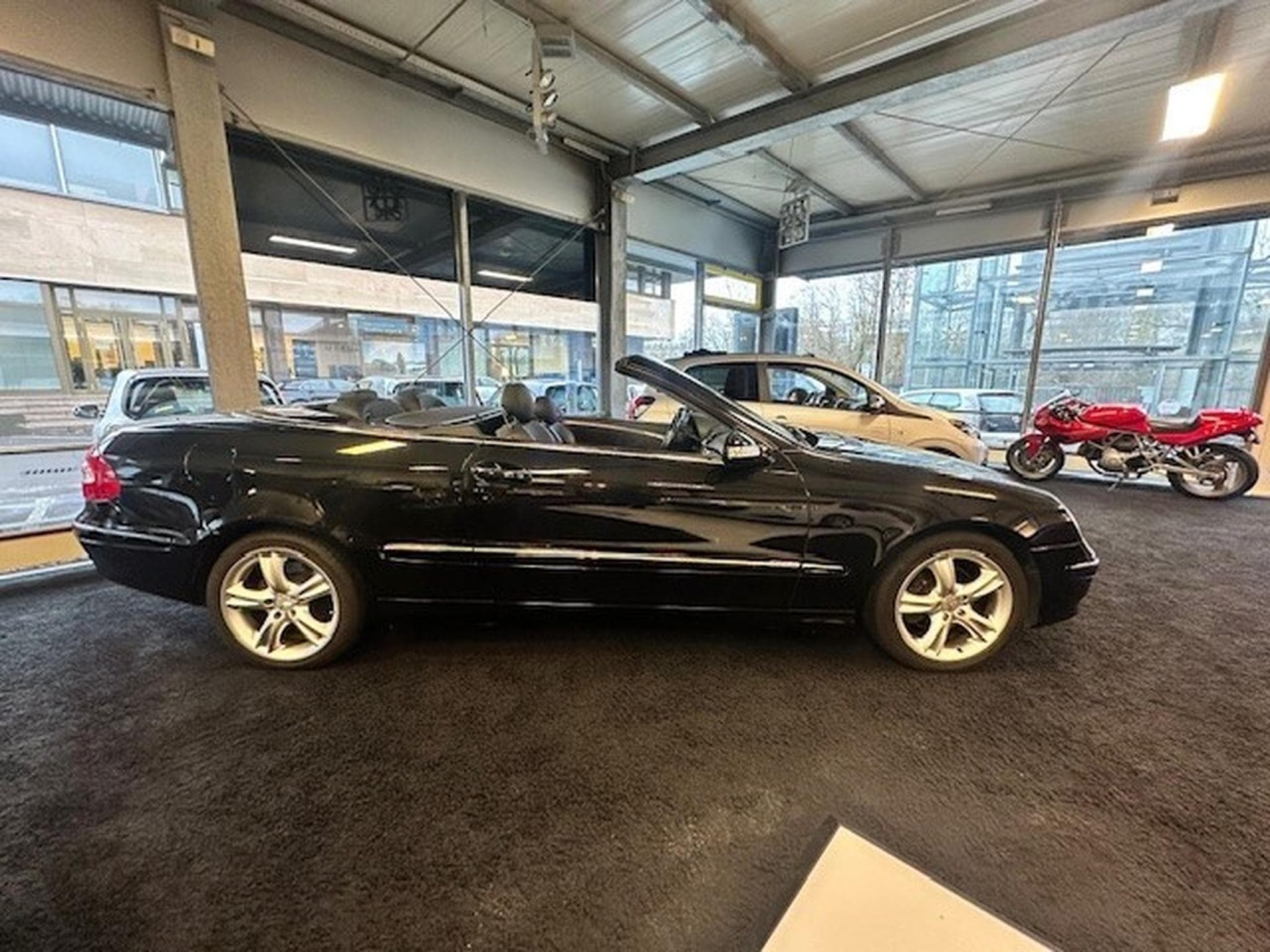 Mercedes CLK 200 Kompressor Avantgarde (2003) - Foto 4