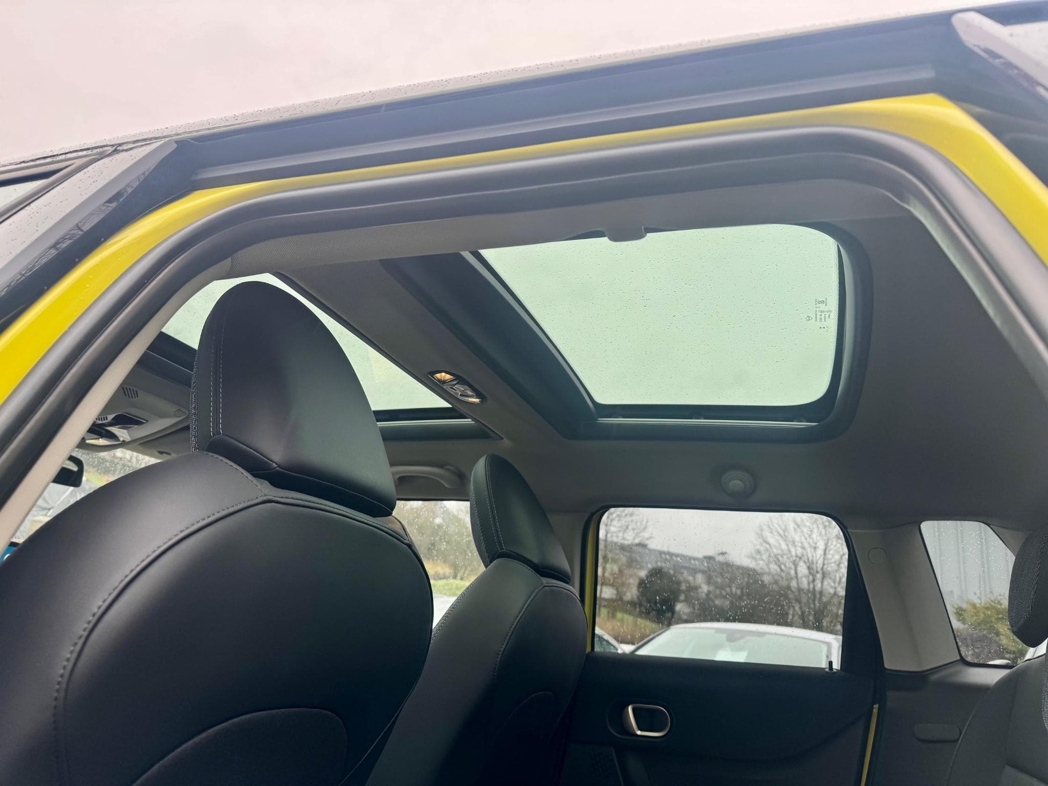 Mini Cooper C Classic Trim 5-Portes Aut. Pano/Cam/Head-Up (2024) - Photo 15