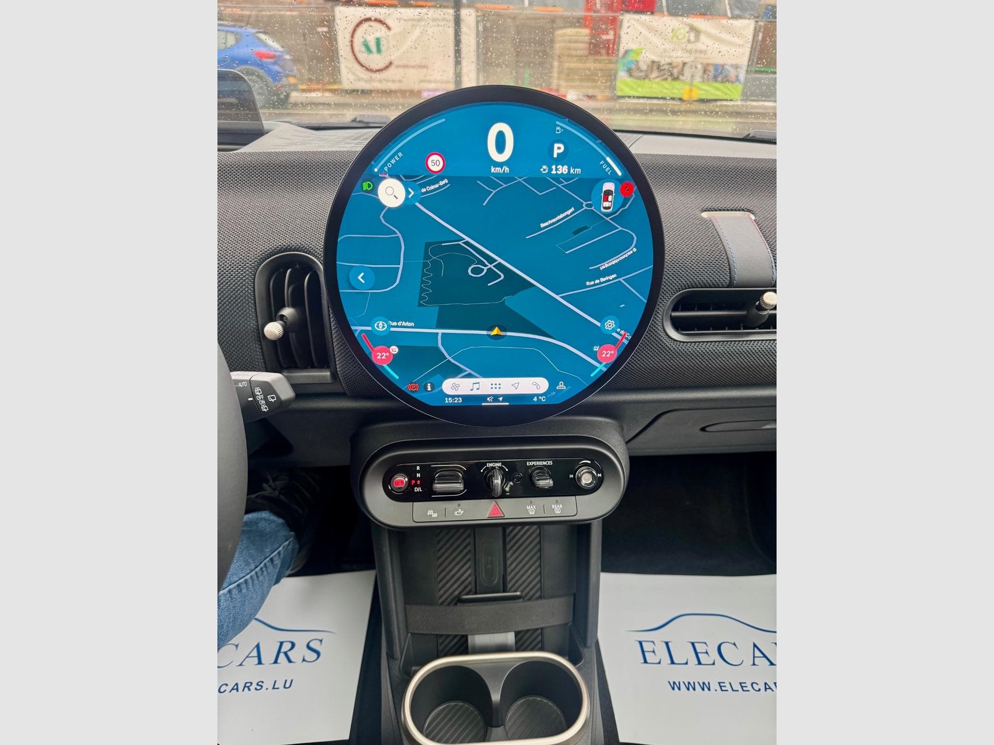 Mini Cooper C Classic Trim 5-Portes Aut. Pano/Cam/Head-Up (2024) - Photo 12