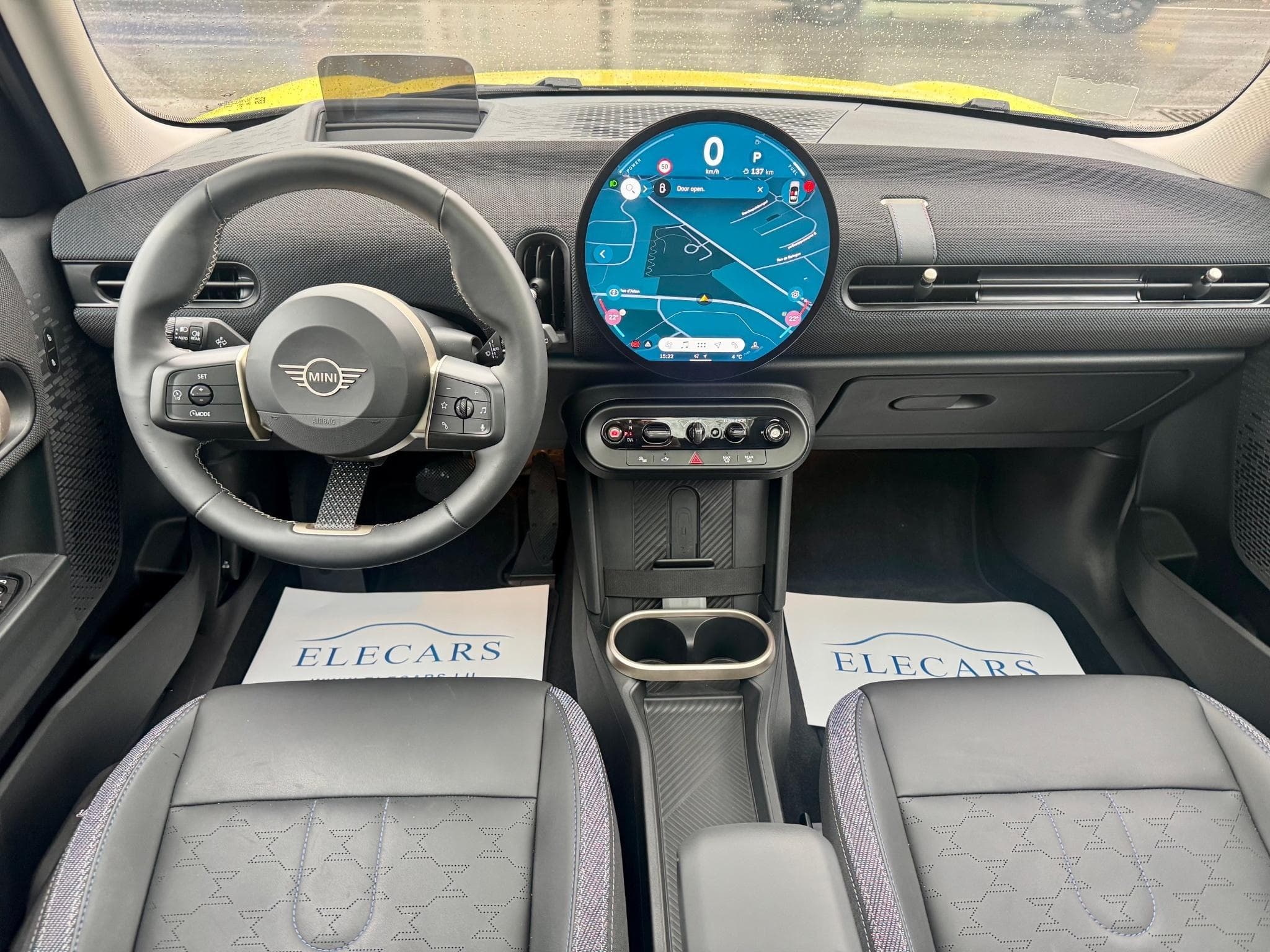 Mini Cooper C Classic Trim 5-Portes Aut. Pano/Cam/Head-Up (2024) - Photo 8