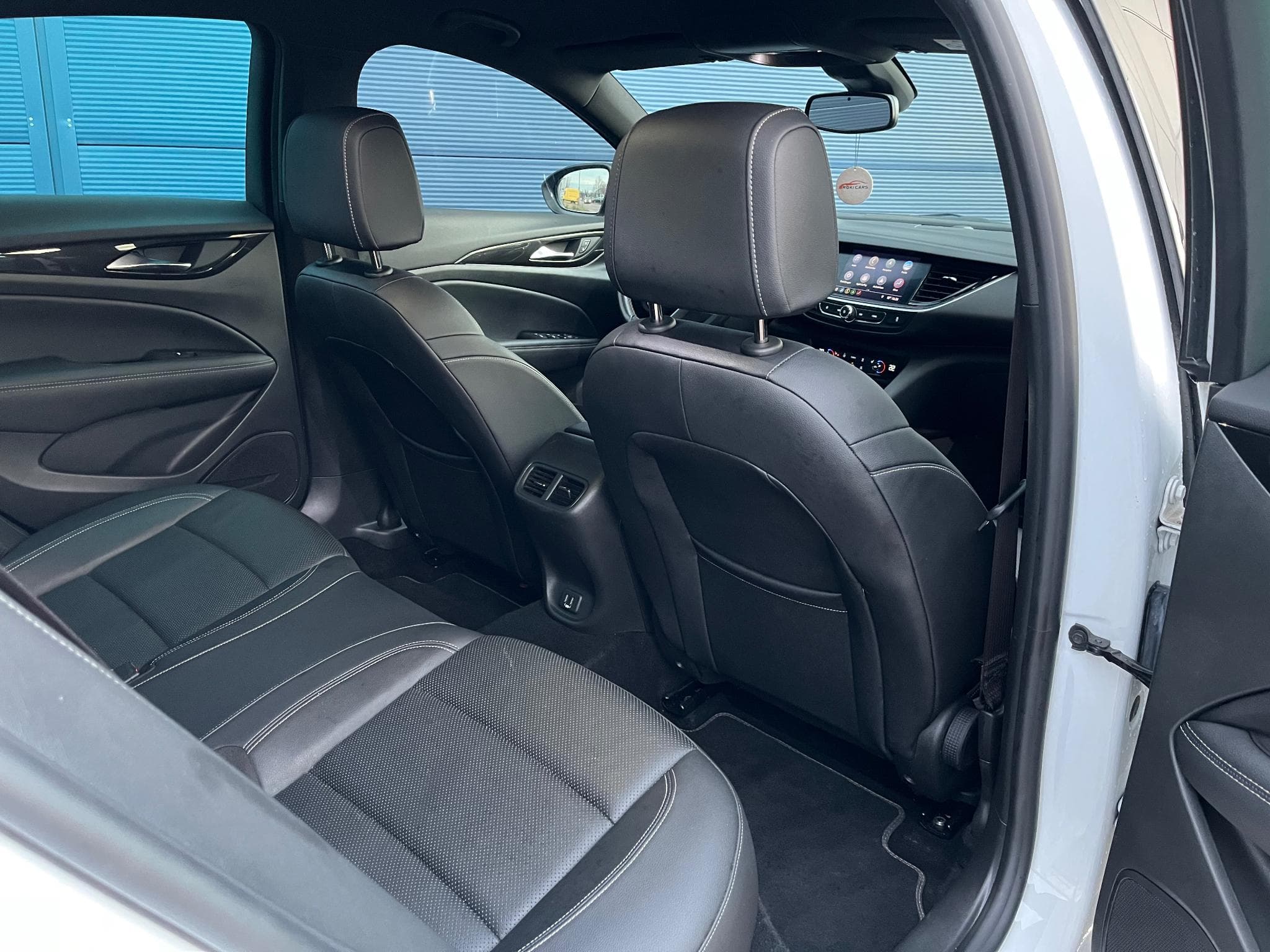 Opel Insignia 1.5D GrandSport (2020) - Photo 13
