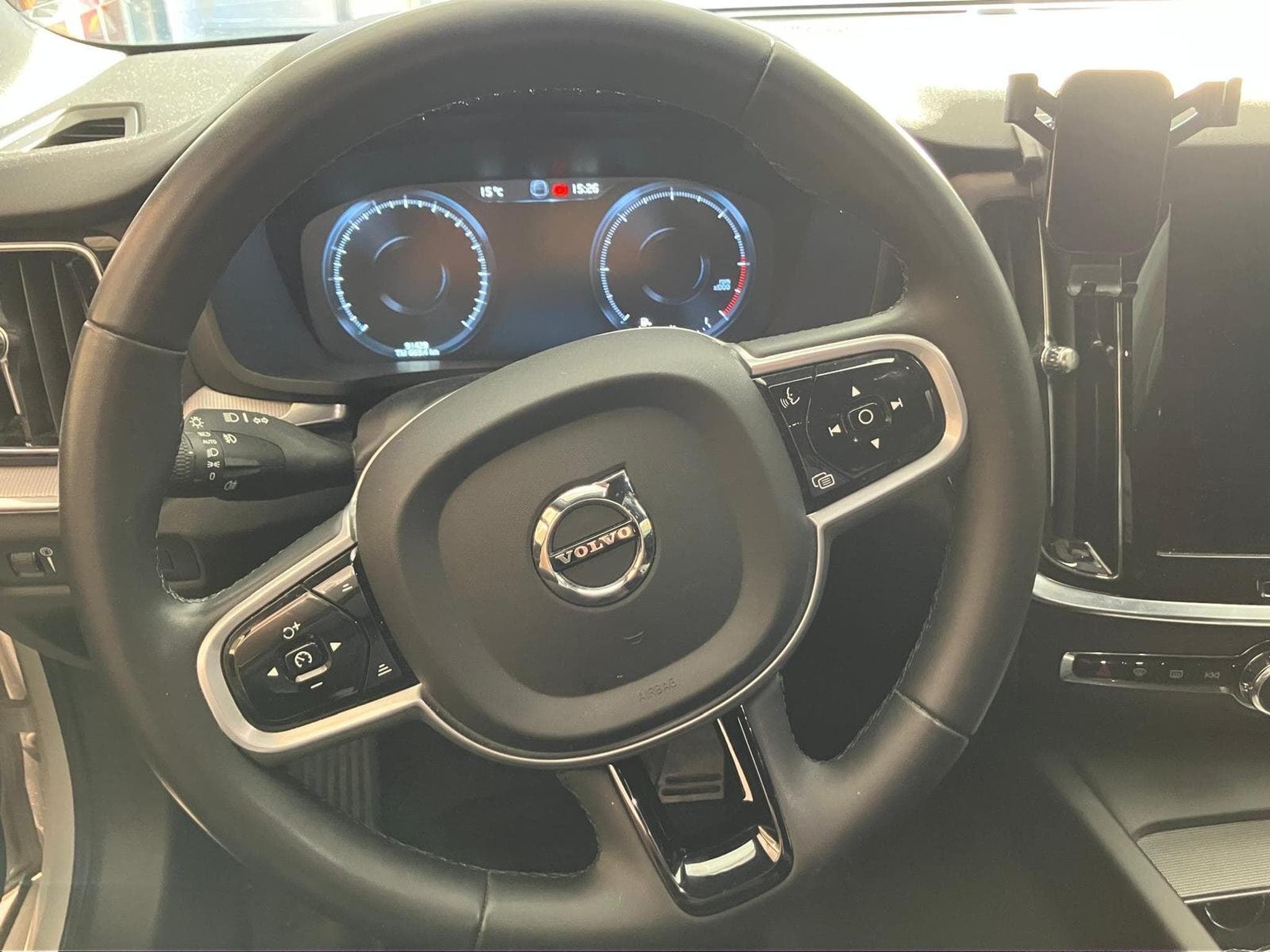 Volvo V60 B4 Mild Hybrid (2021) - Foto 8