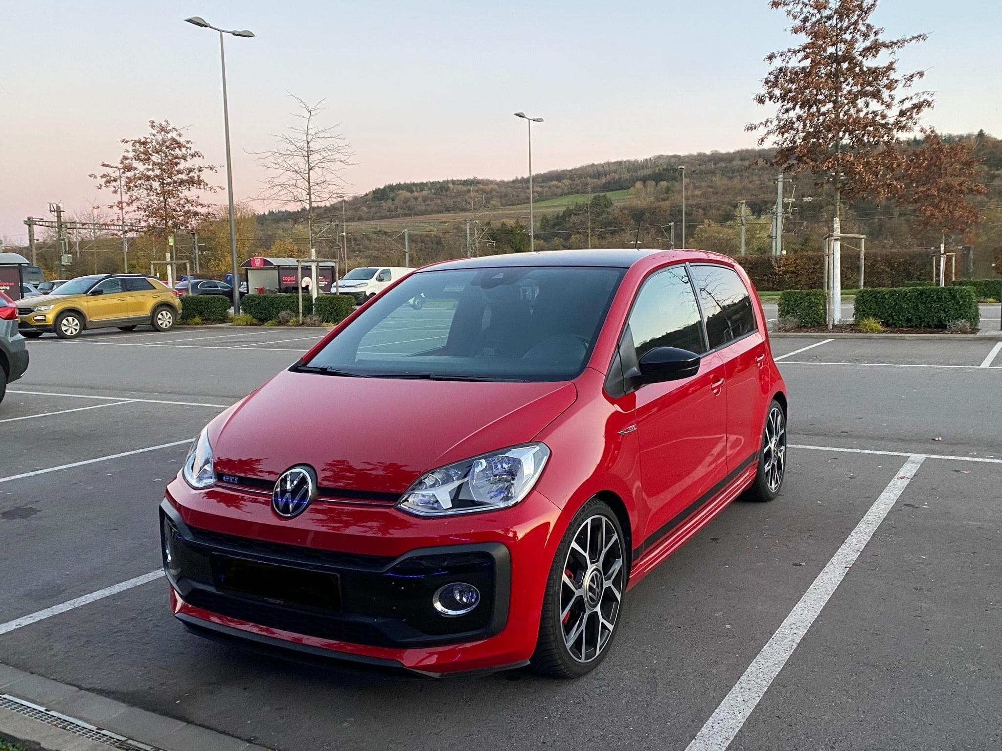 VW UP GTI Milltek + HR (2021) - Photo 2
