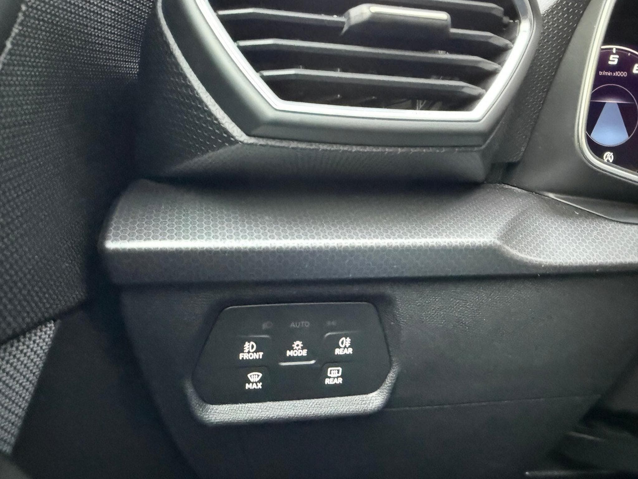 Seat Leon 1.0 TSI 110ch Style (2020) - Foto 14