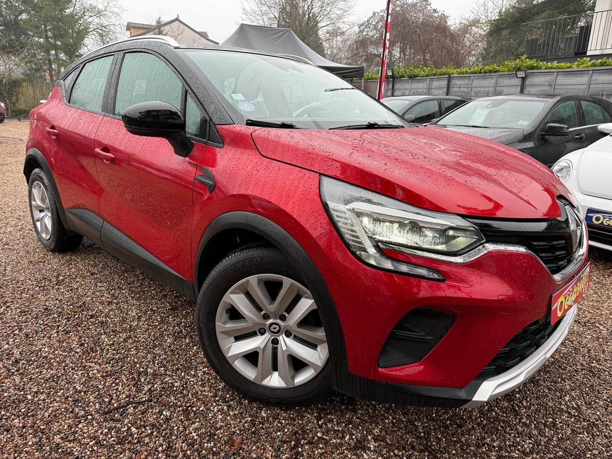 Renault Captur 1.3 TCE Mild Hybride 140 cv (2021) - Foto 2