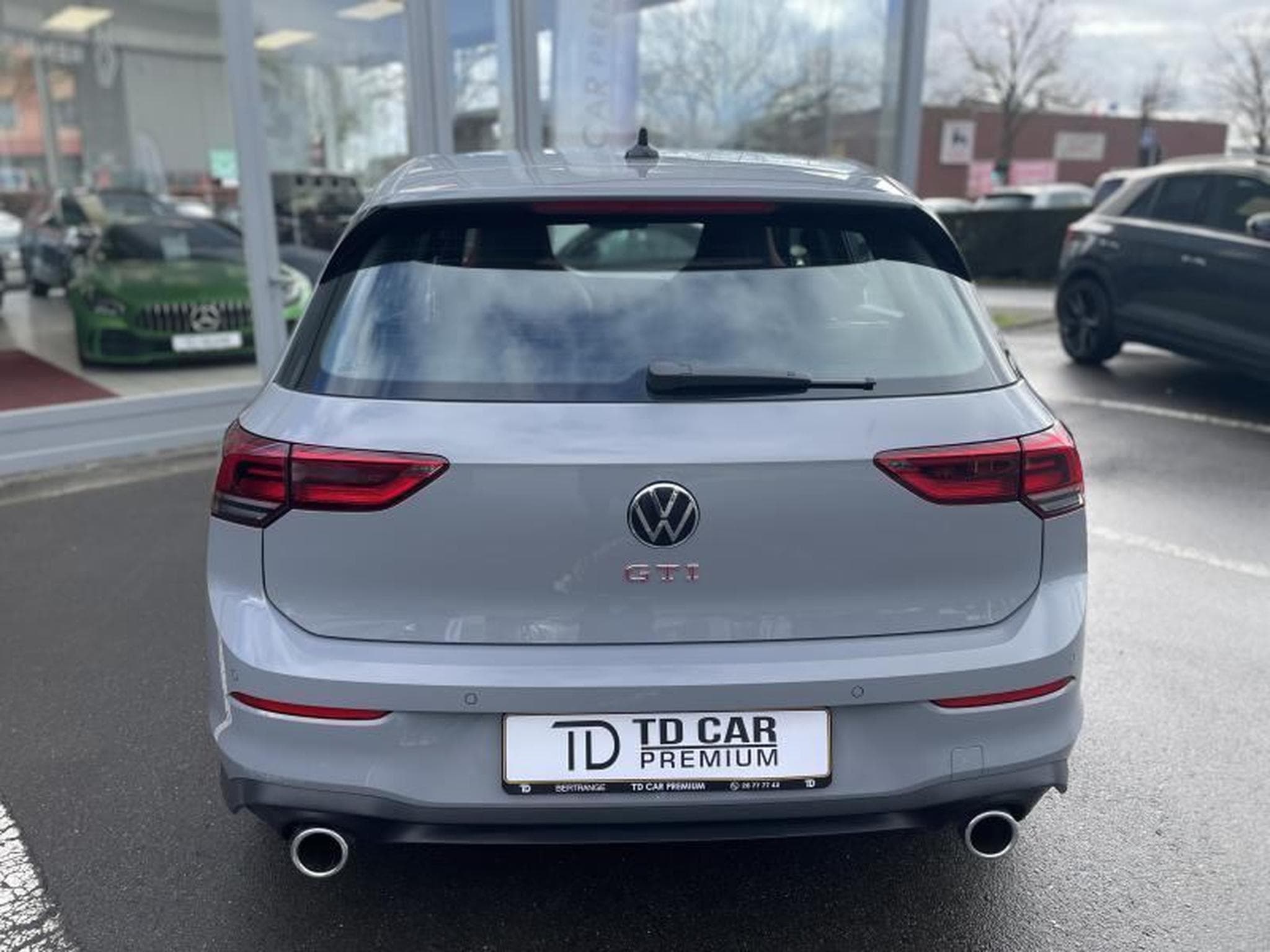 VW Golf 8 GTI 2.0 TSI DSG7 (2023) - Photo 16