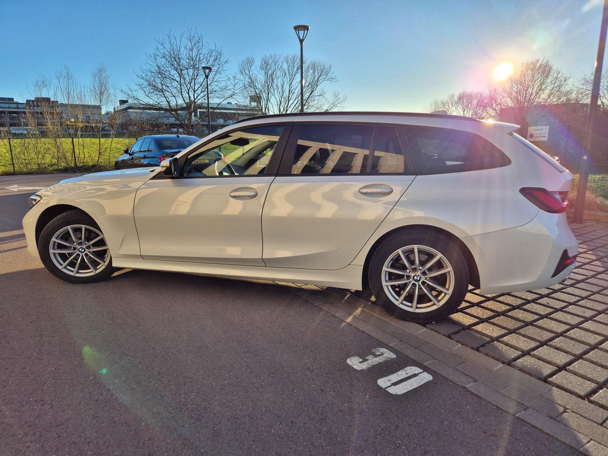 BMW 318 (2020) - Foto 3