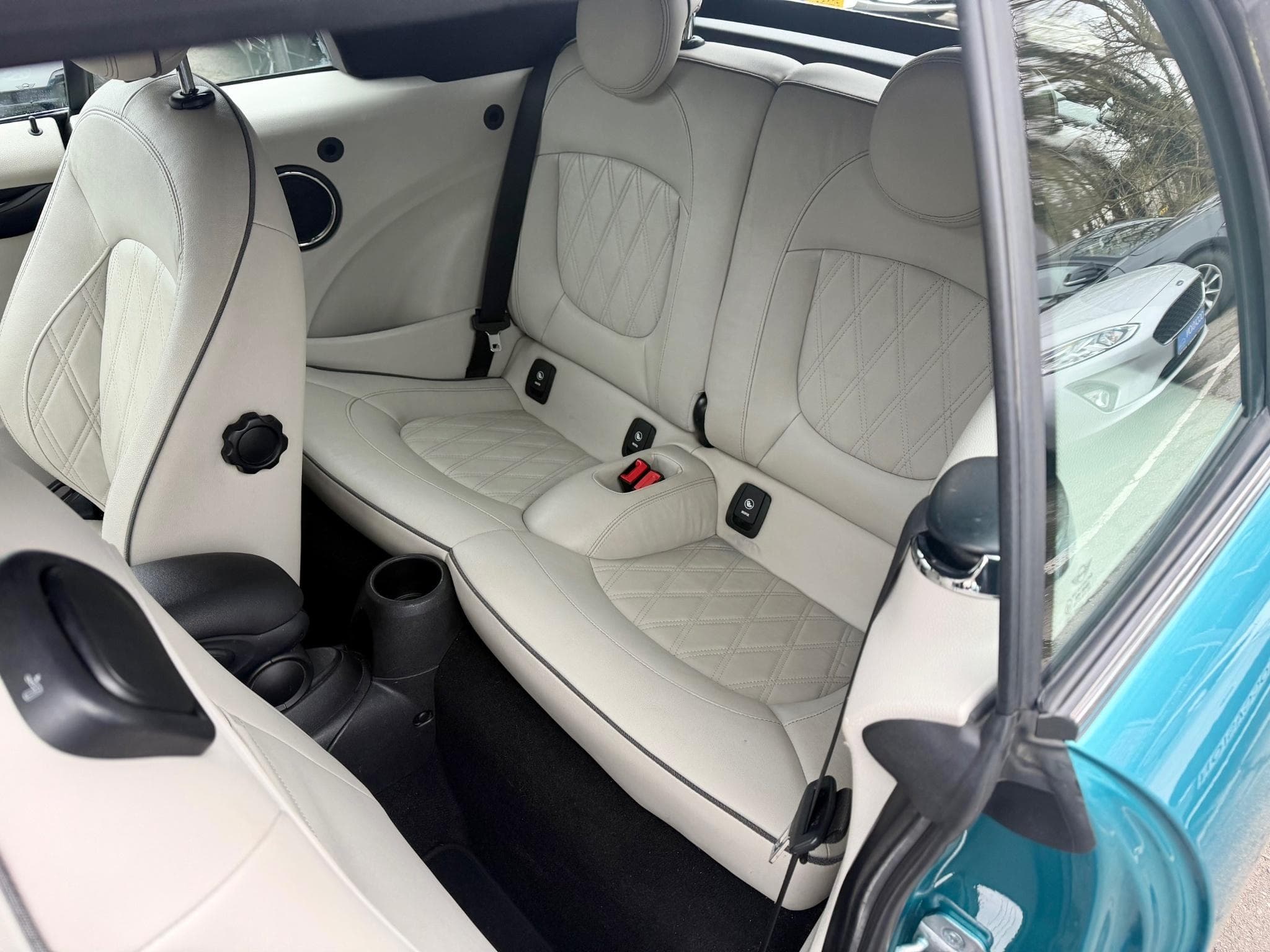 Mini Cabrio Cooper S Aut. (2020) - Foto 11