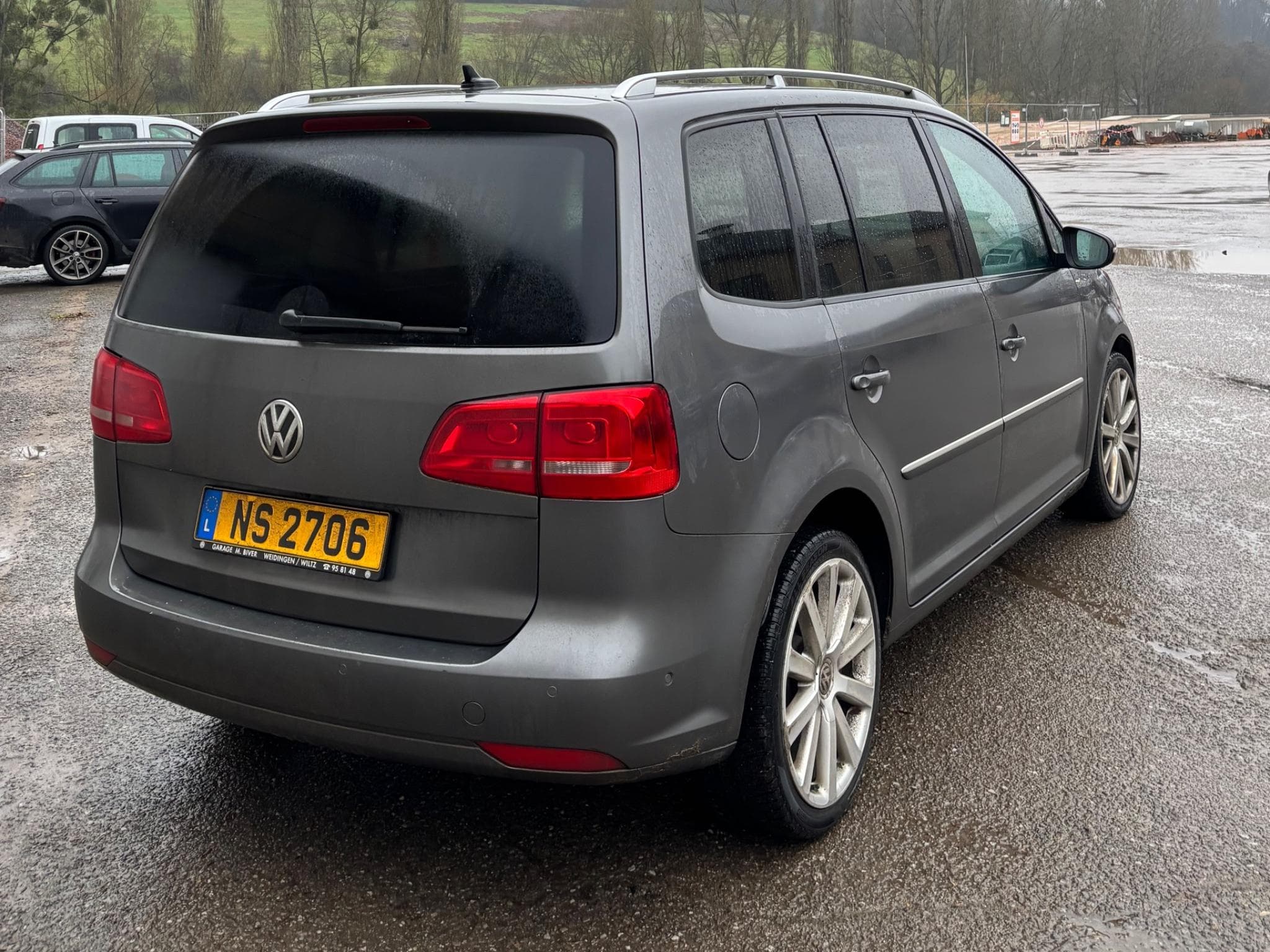 VW Touran (2014) - Photo 2