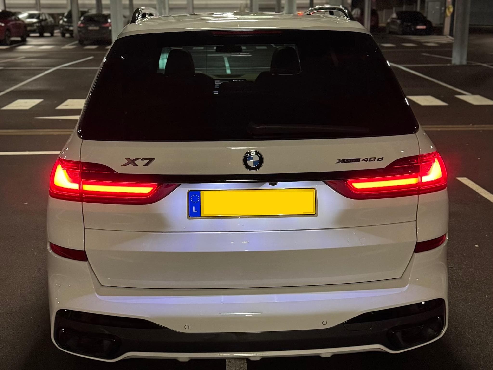 BMW X7 xDrive40d M Sport (2022) - Photo 4