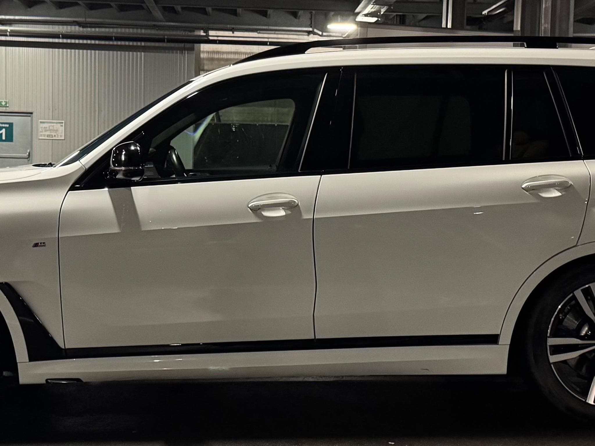 BMW X7 xDrive40d M Sport (2022) - Photo 6