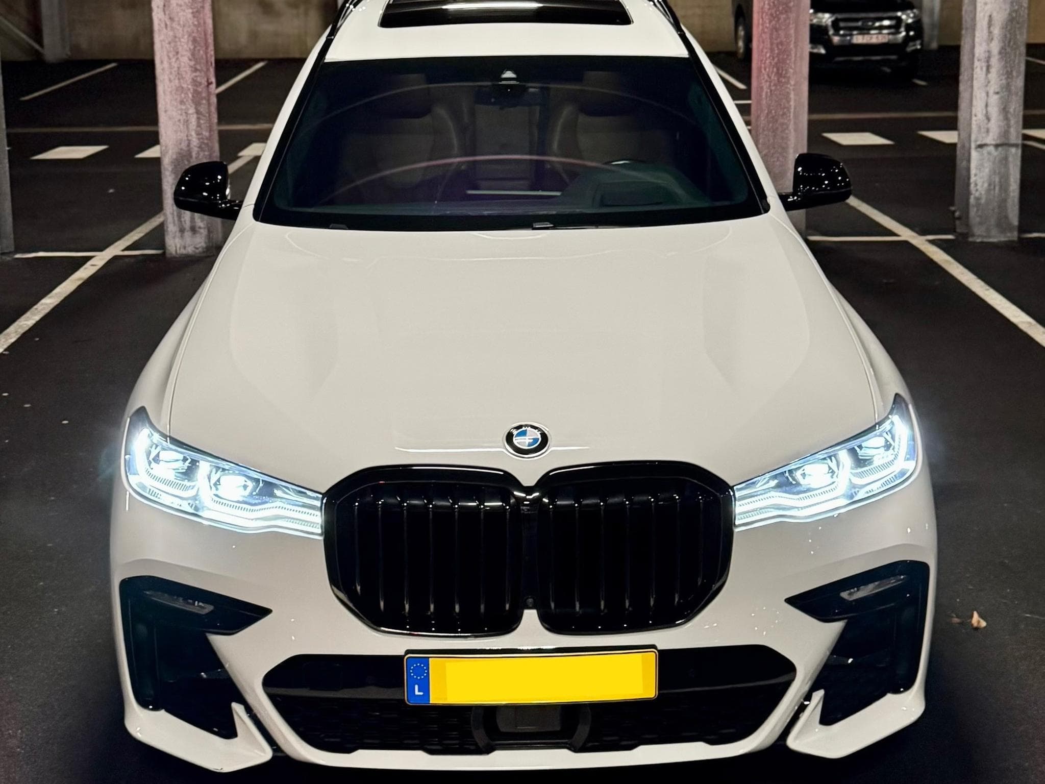 BMW X7 xDrive40d M Sport (2022) - Photo 8