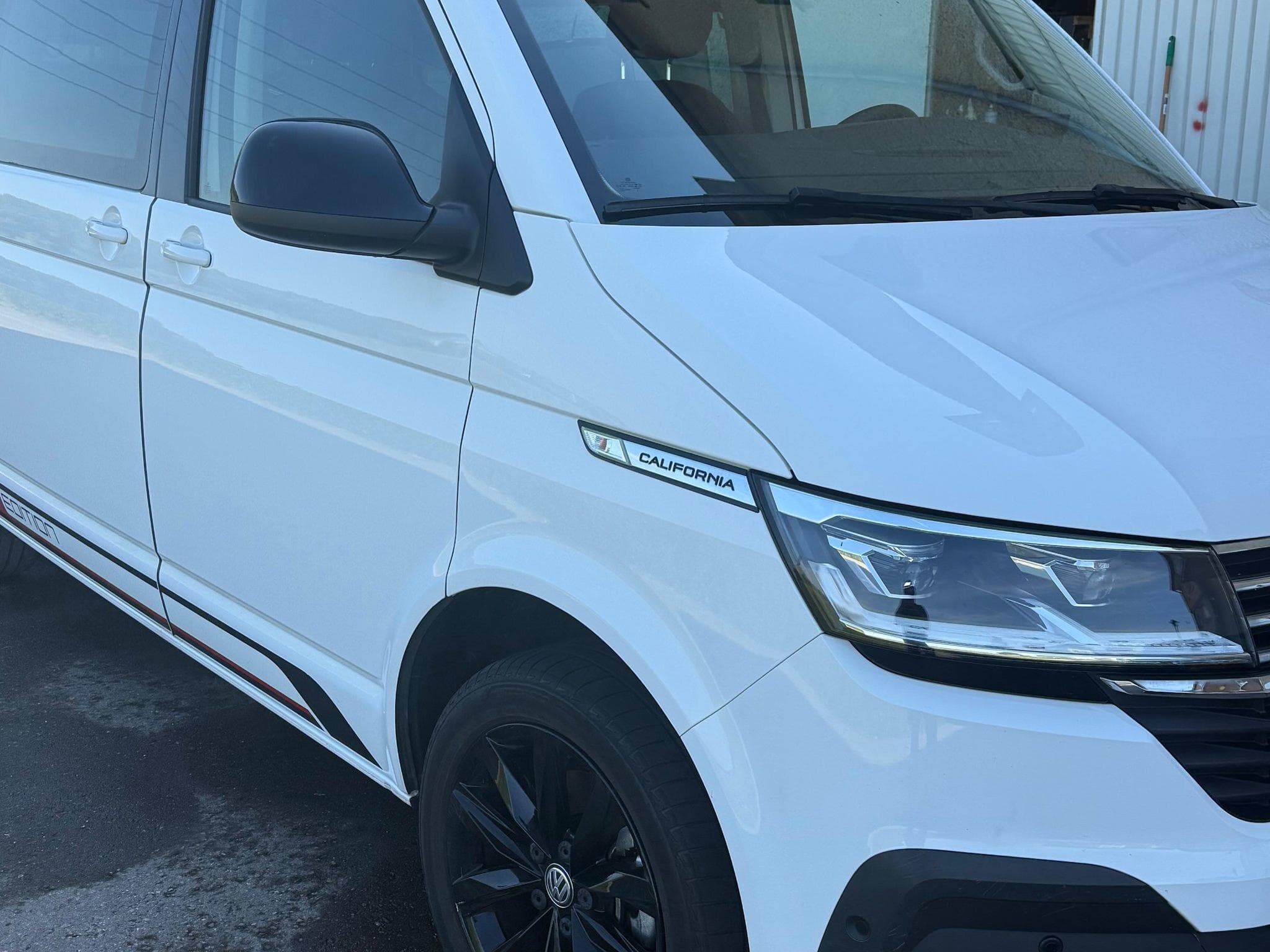 VW T6.1 CALIFORNIA camping cars (2023) - Photo 1