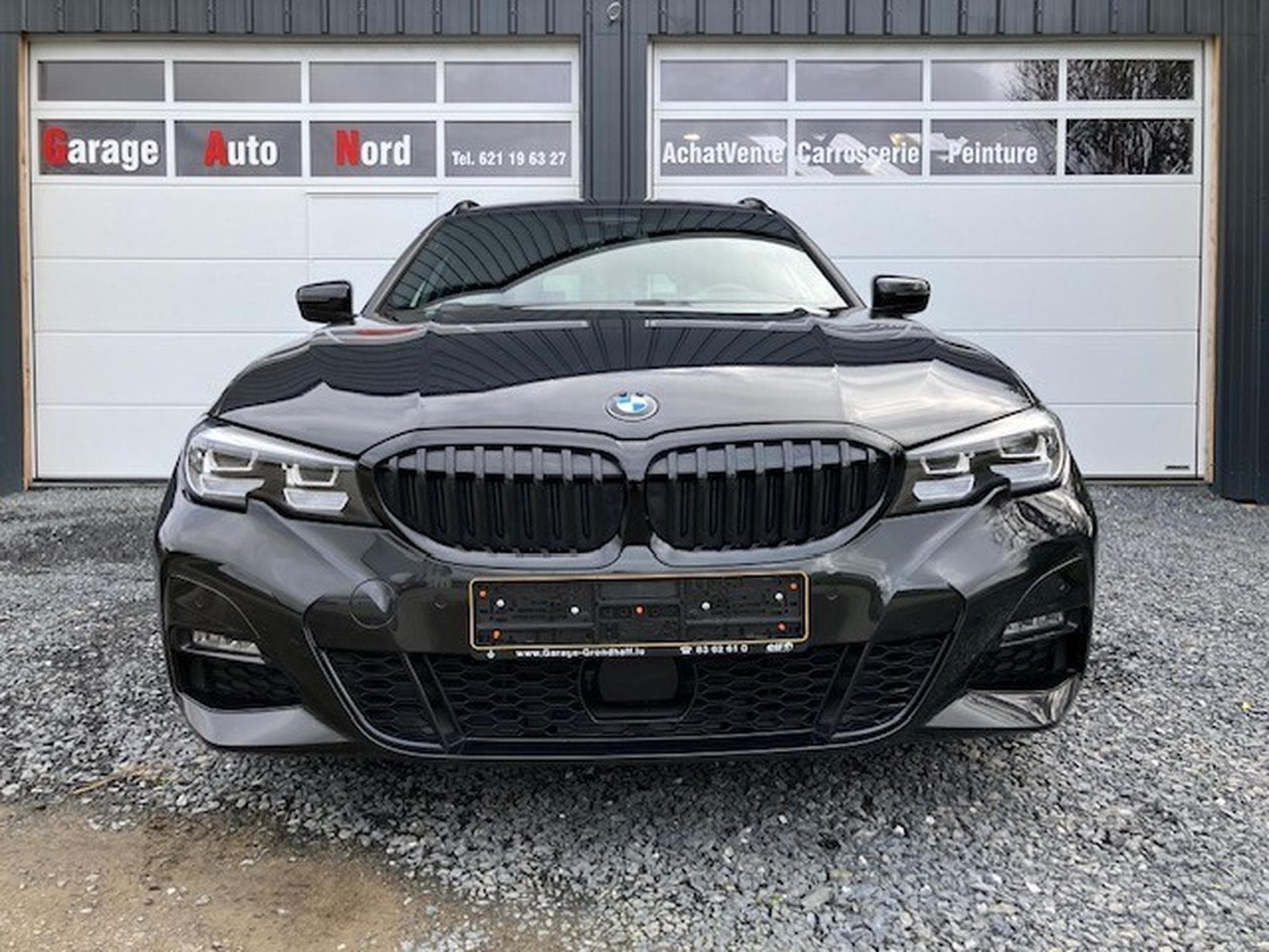 BMW 320 touring X drive (2020) - Foto 3