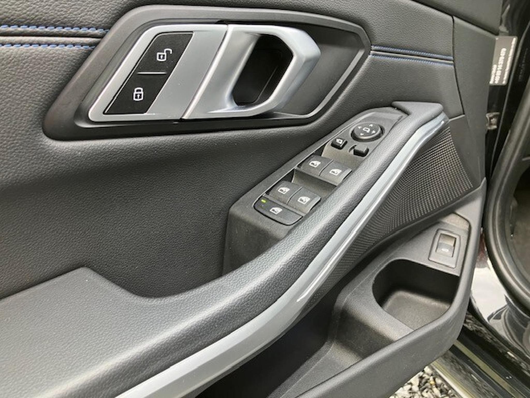 BMW 320 touring X drive (2020) - Foto 15