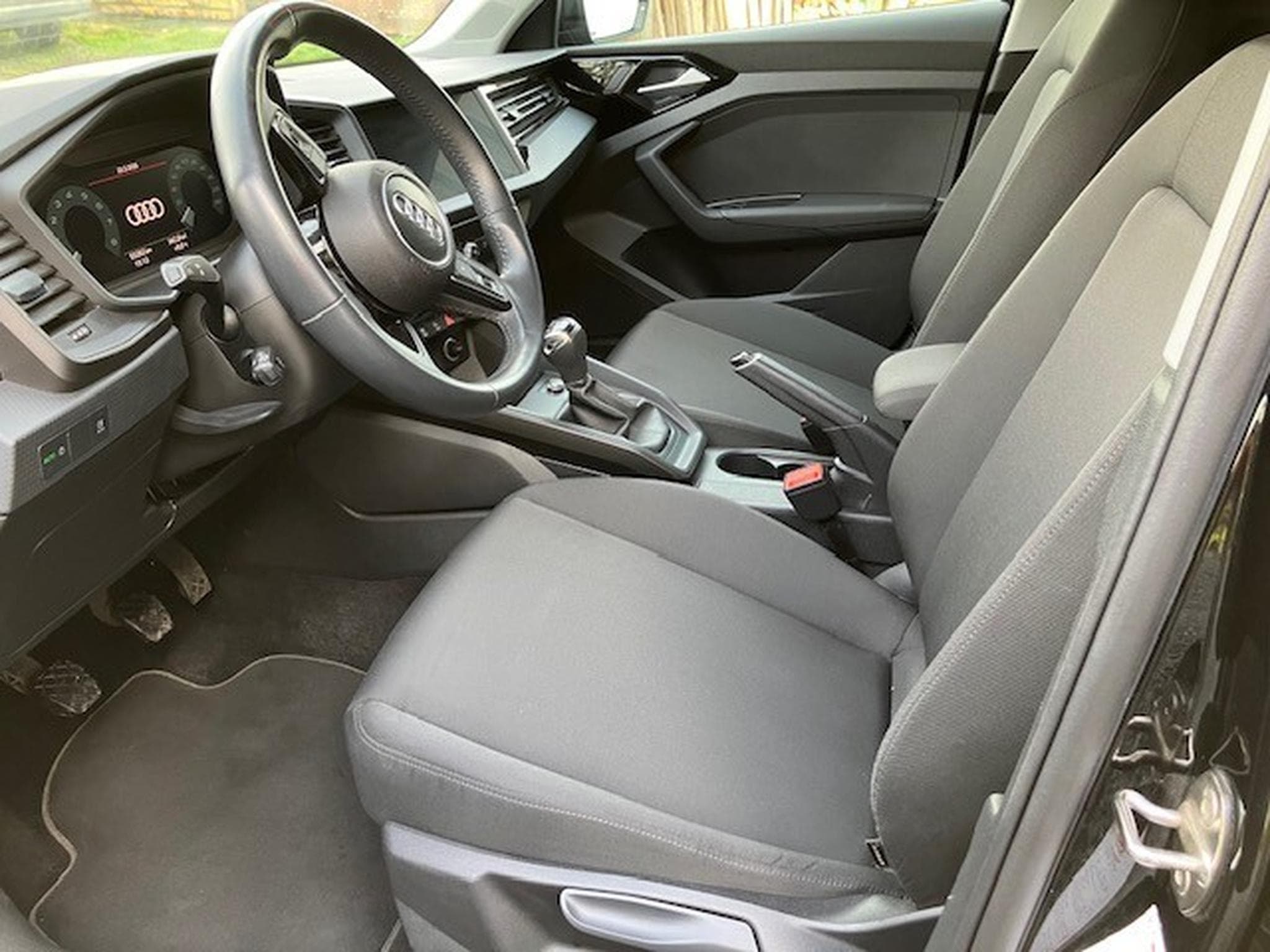 Audi A1 30 TFSI (2019) - Foto 12