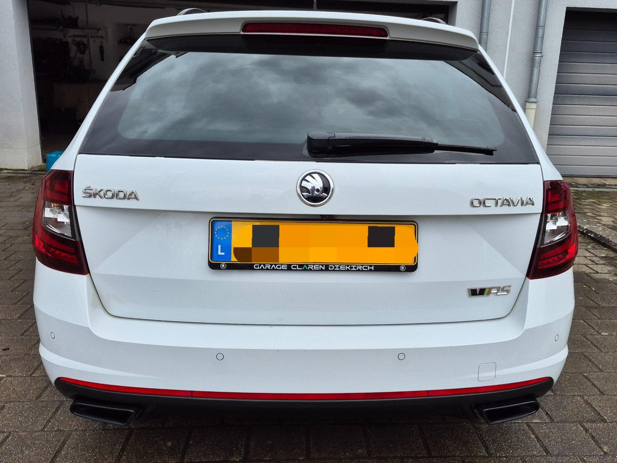 Skoda Octavia RS245 (2017) - Photo 4