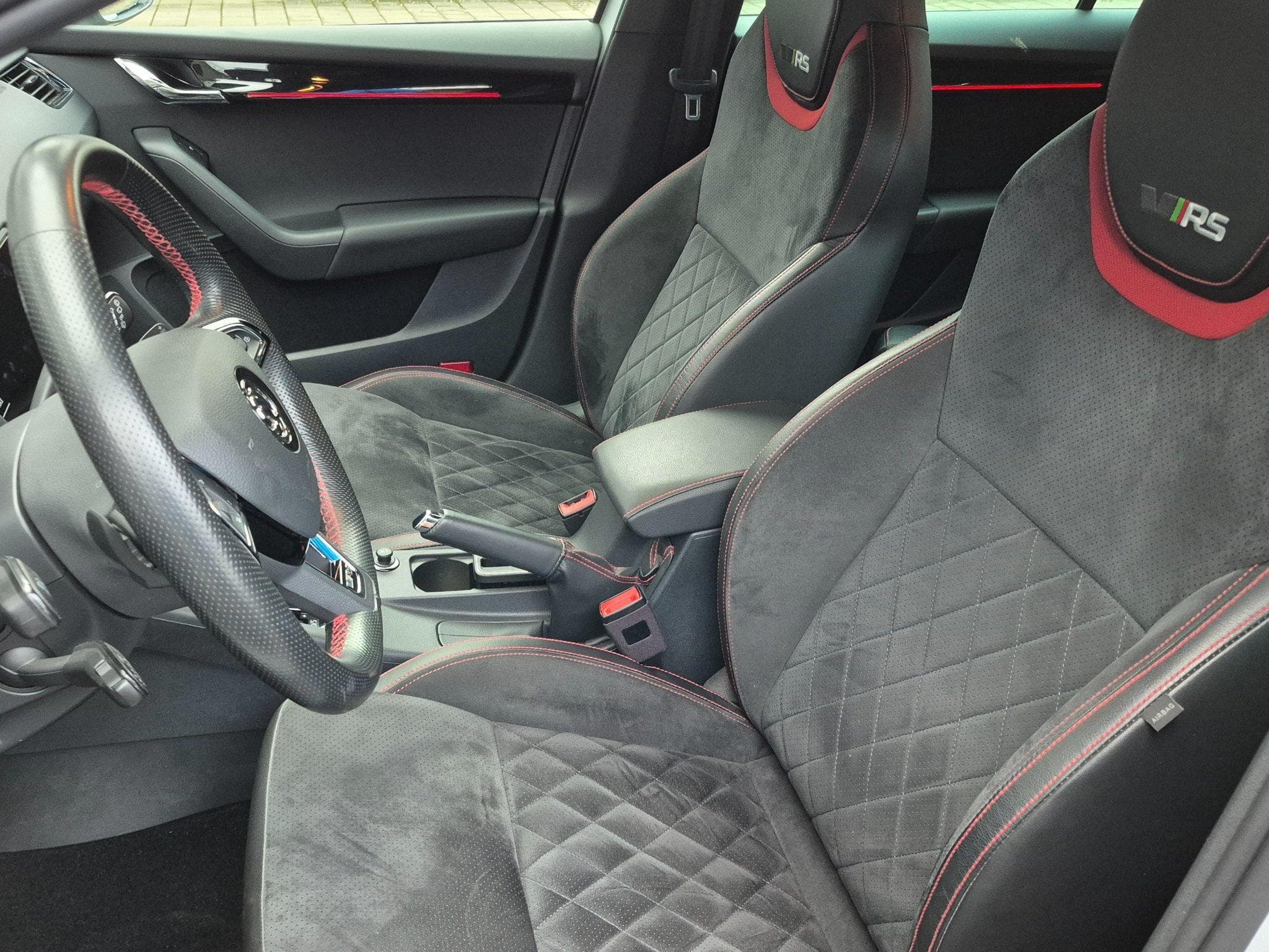 Skoda Octavia RS245 (2017) - Photo 7