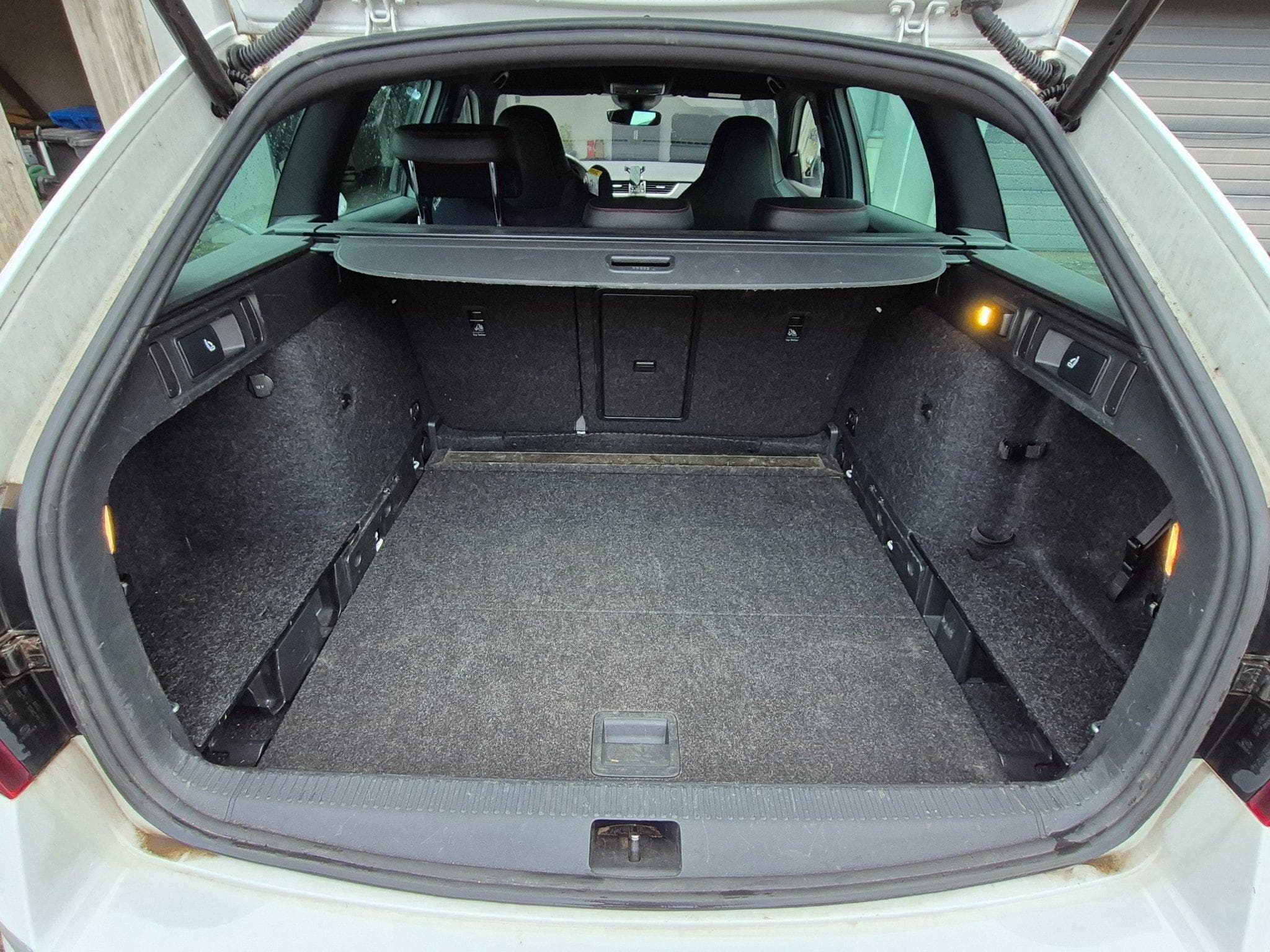 Skoda Octavia RS245 (2017) - Photo 9