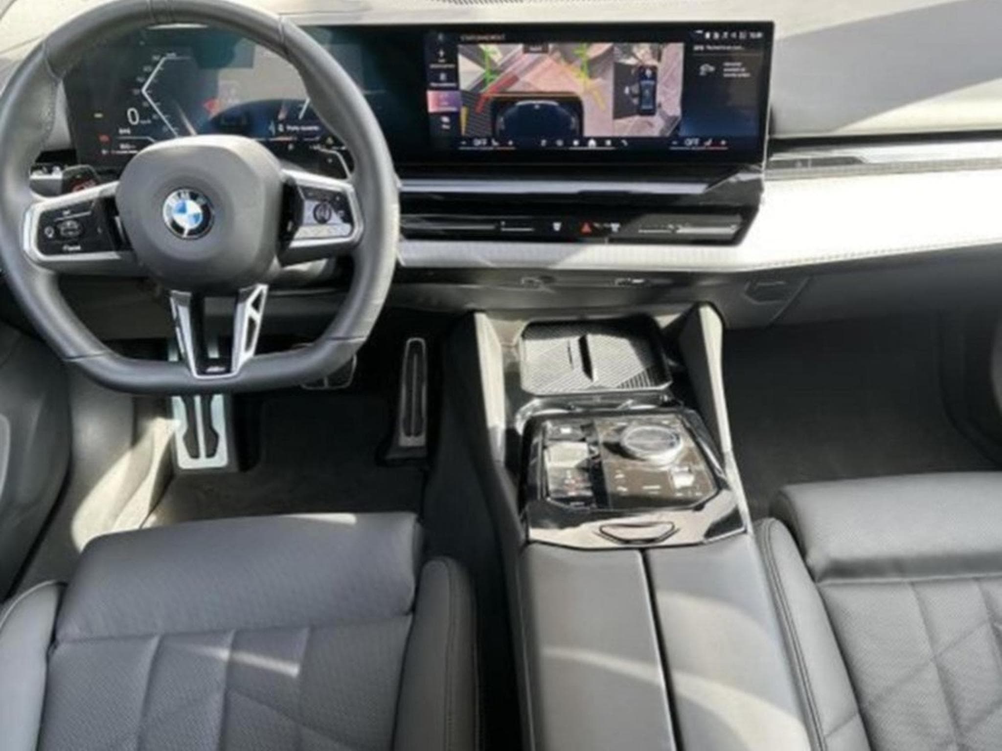 BMW 520 sport M (2024) - Foto 1