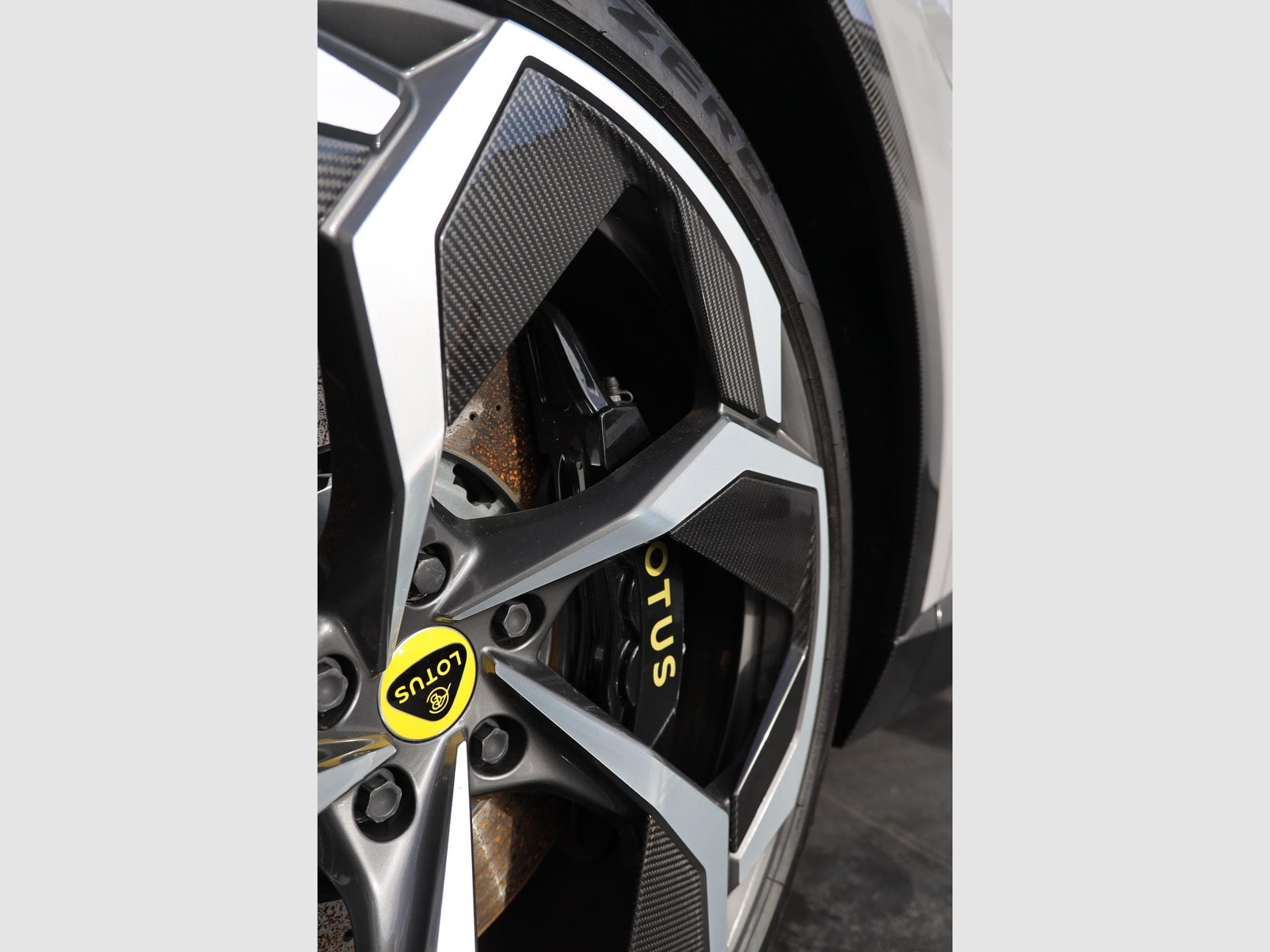 Lotus Eletre R (2024) - Photo 6