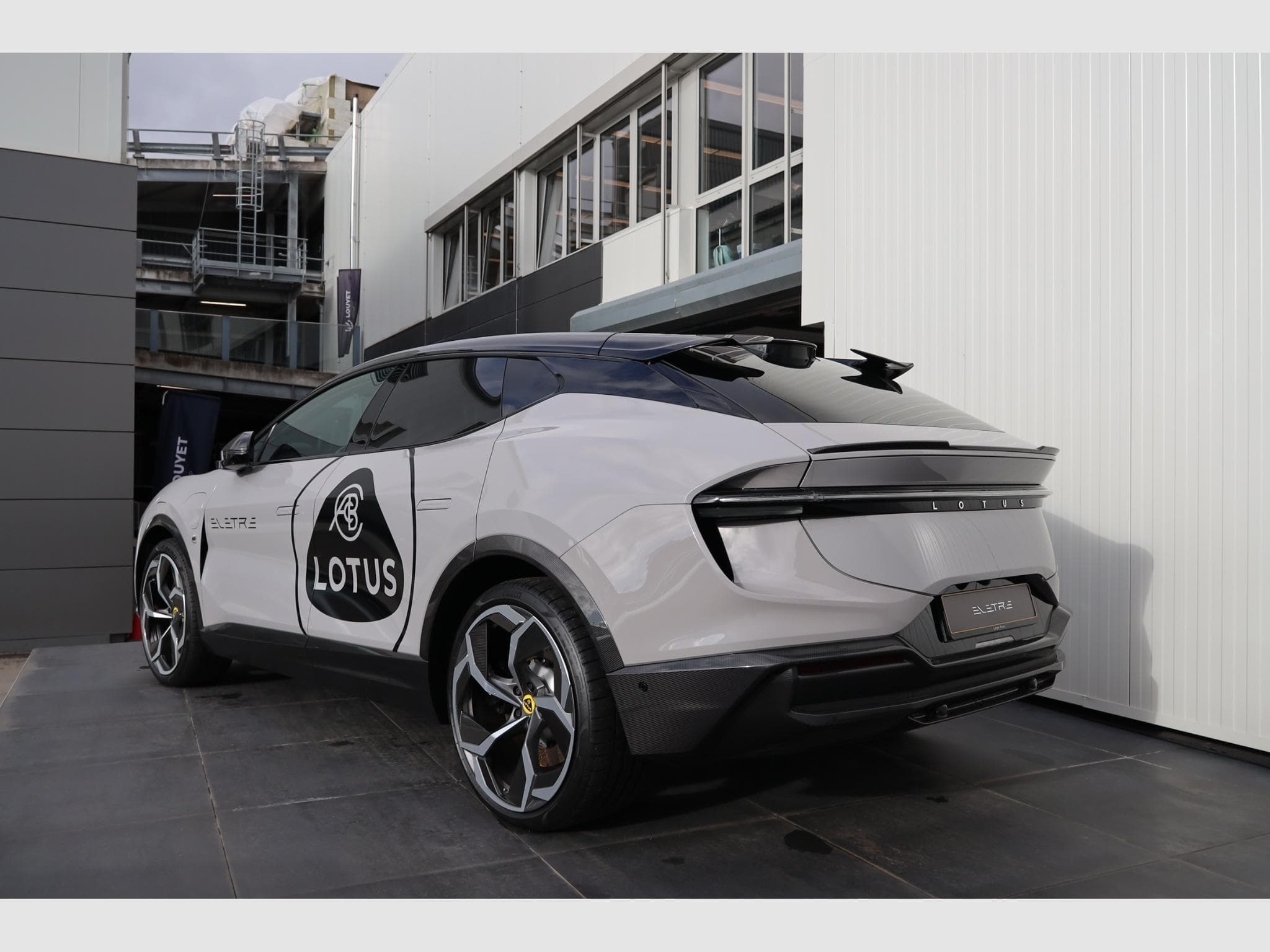 Lotus Eletre R (2024) - Photo 3