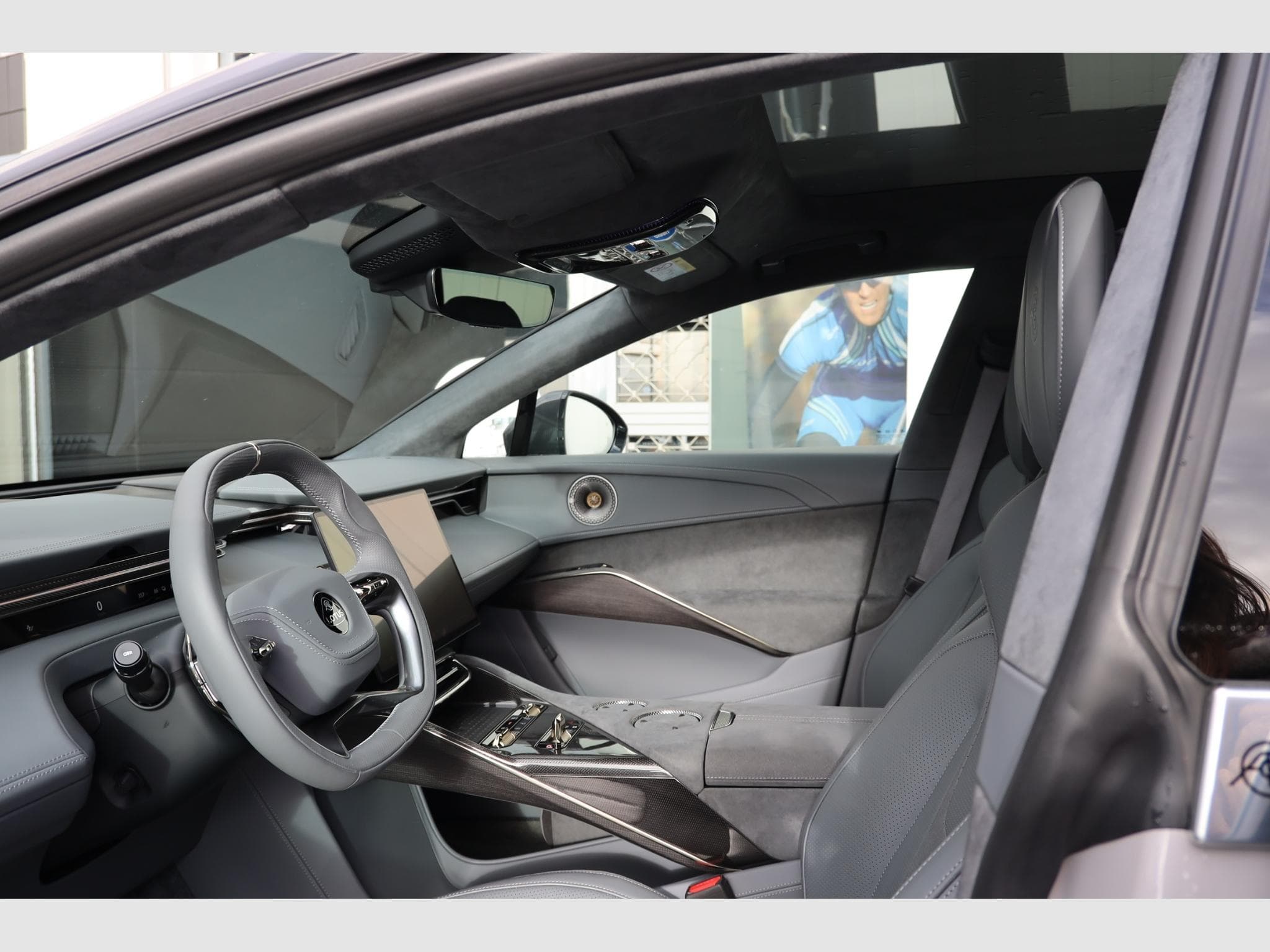 Lotus Eletre R (2024) - Photo 11