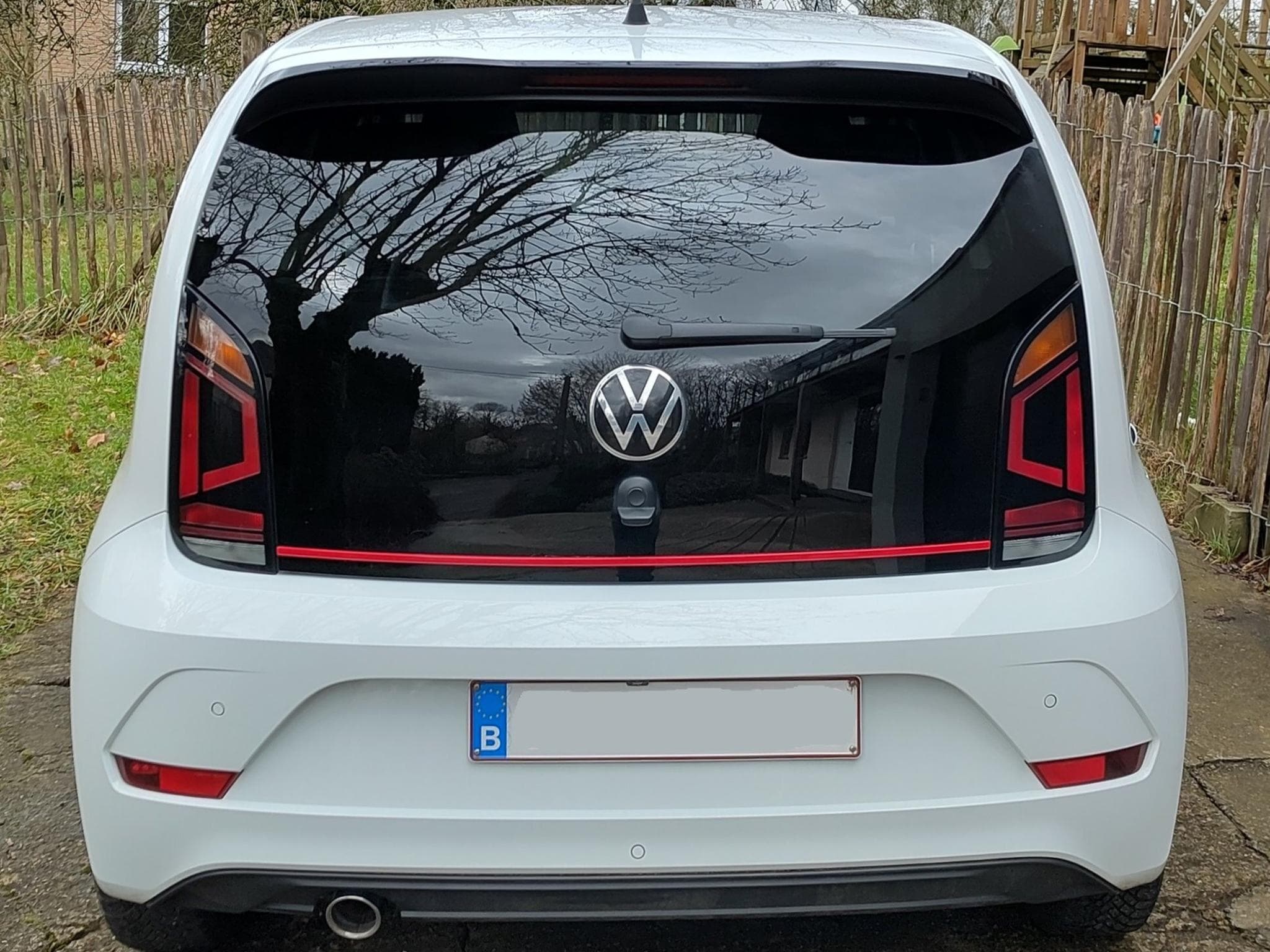 VW UP GTI (2021) - Photo 3