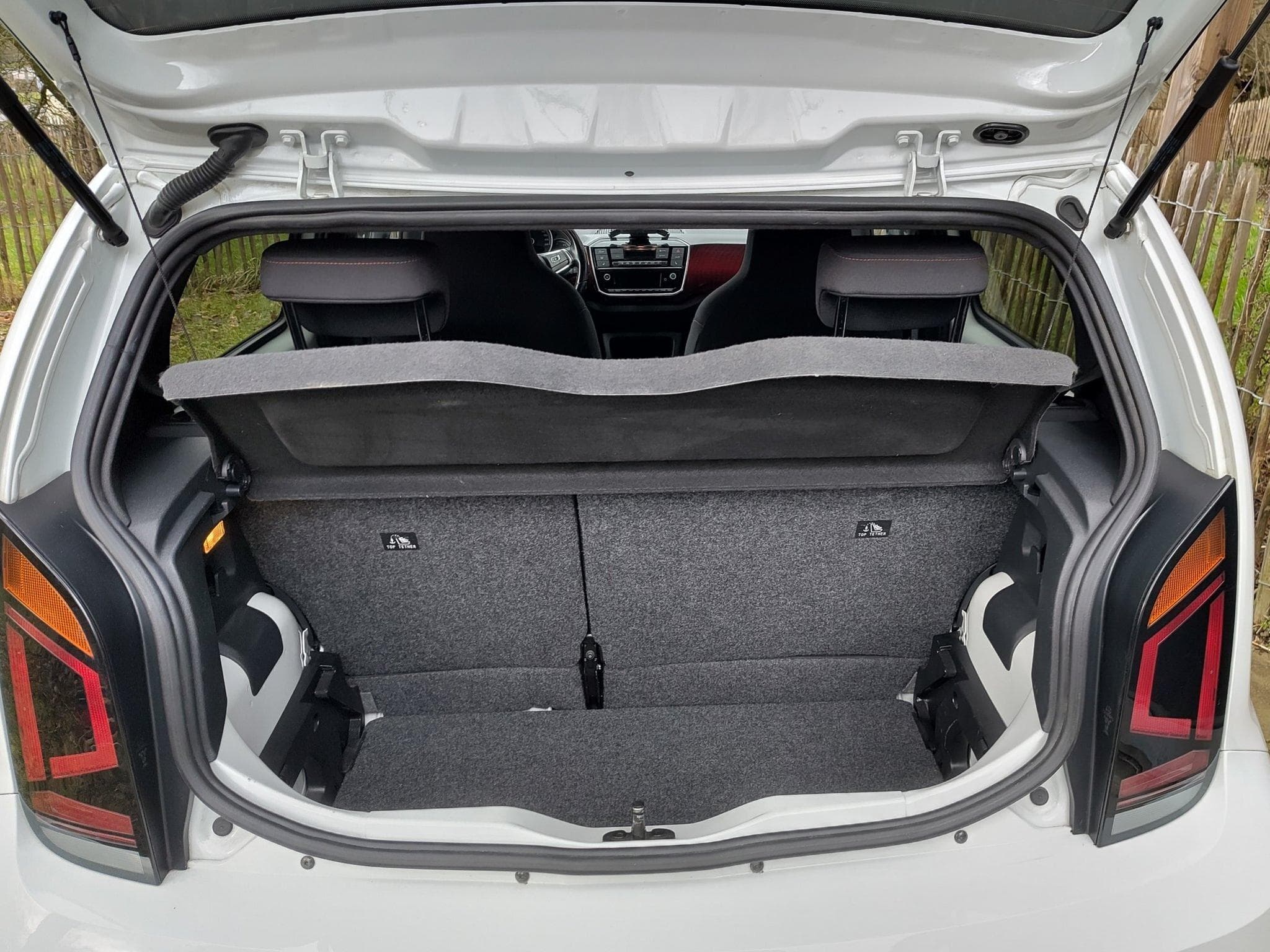 VW UP GTI (2021) - Photo 11