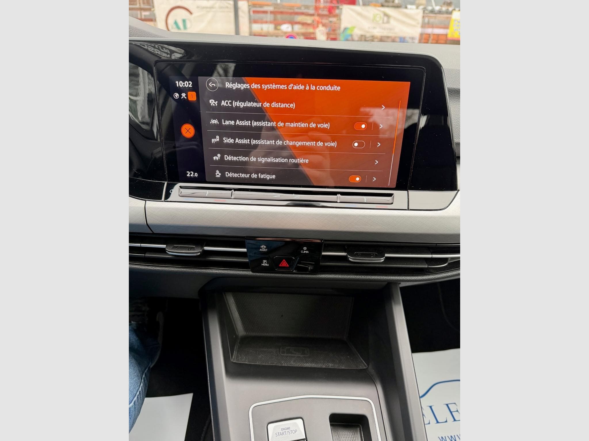 VW Golf VIII 1.0 eTSI 110 DSG7 Life NAVI/CAM/VIRTUAL (2023) - Photo 14