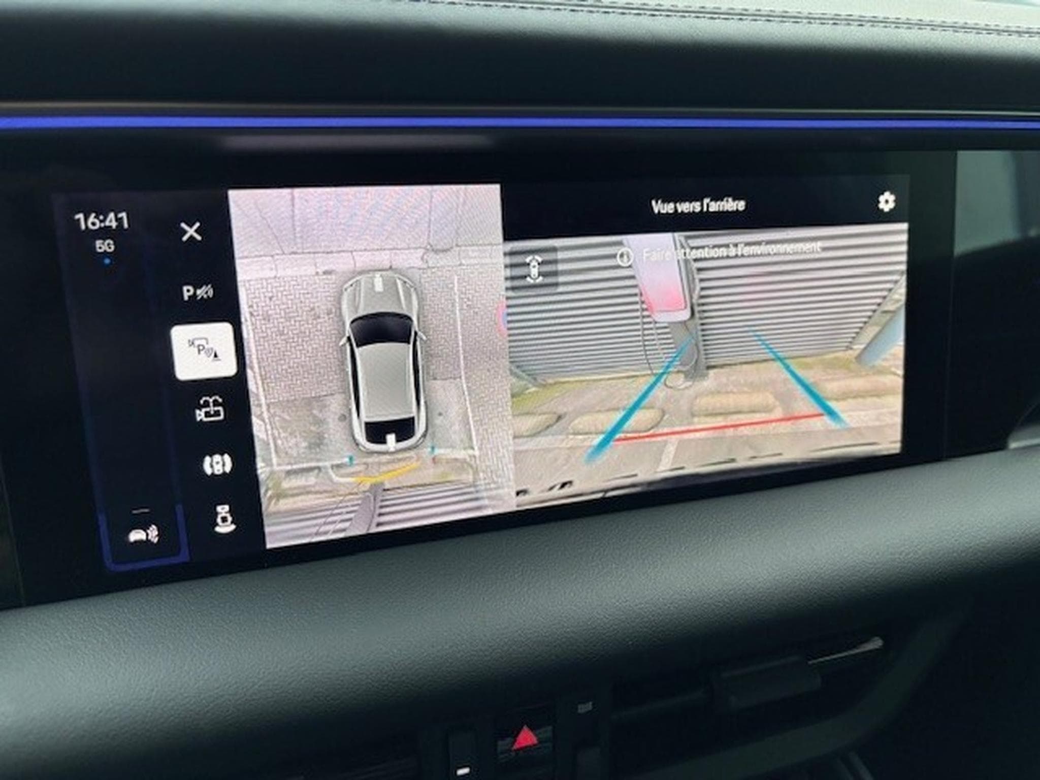 Porsche Macan 4S (2025) - Foto 10