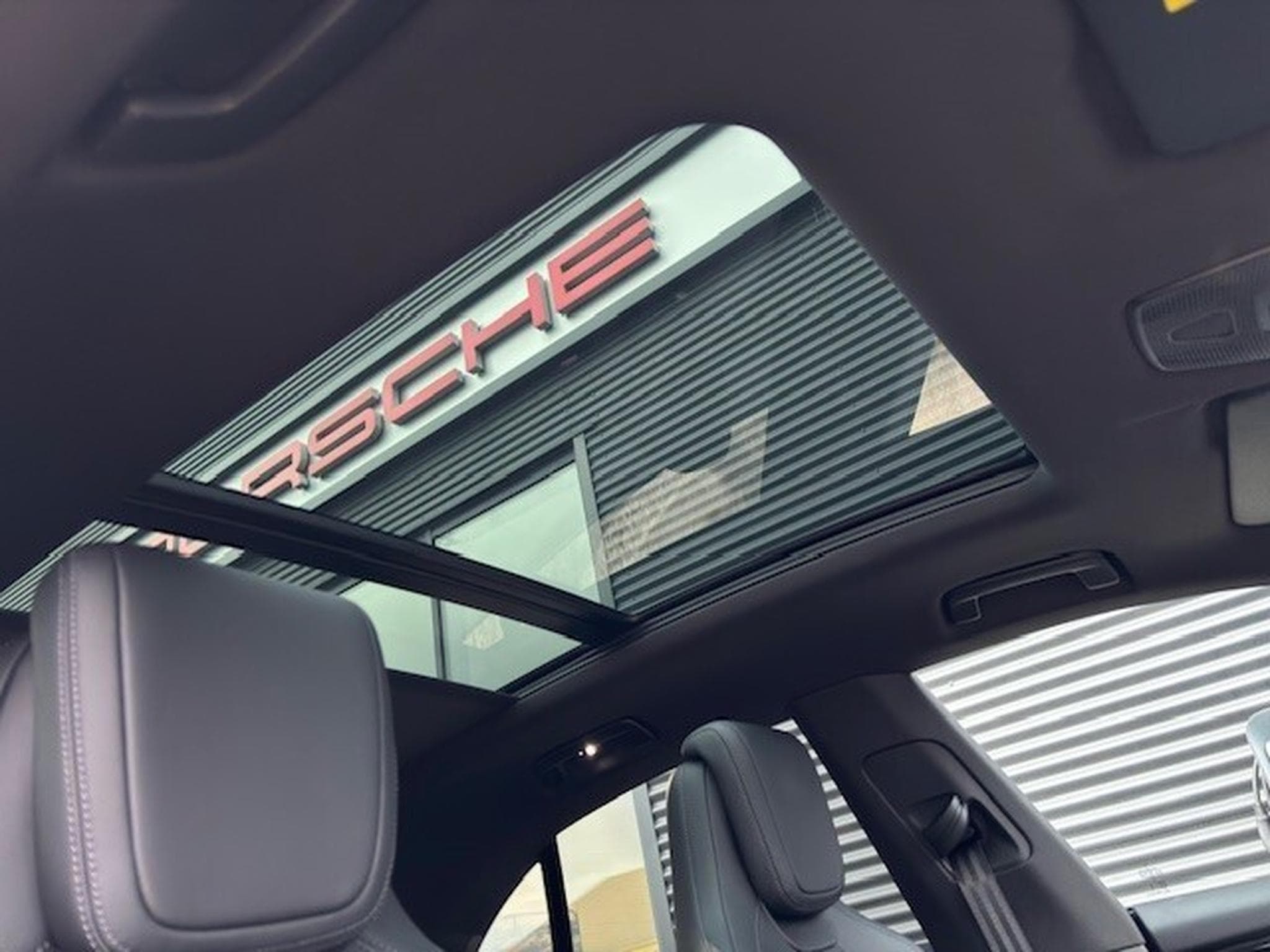 Porsche Macan 4S (2025) - Foto 12