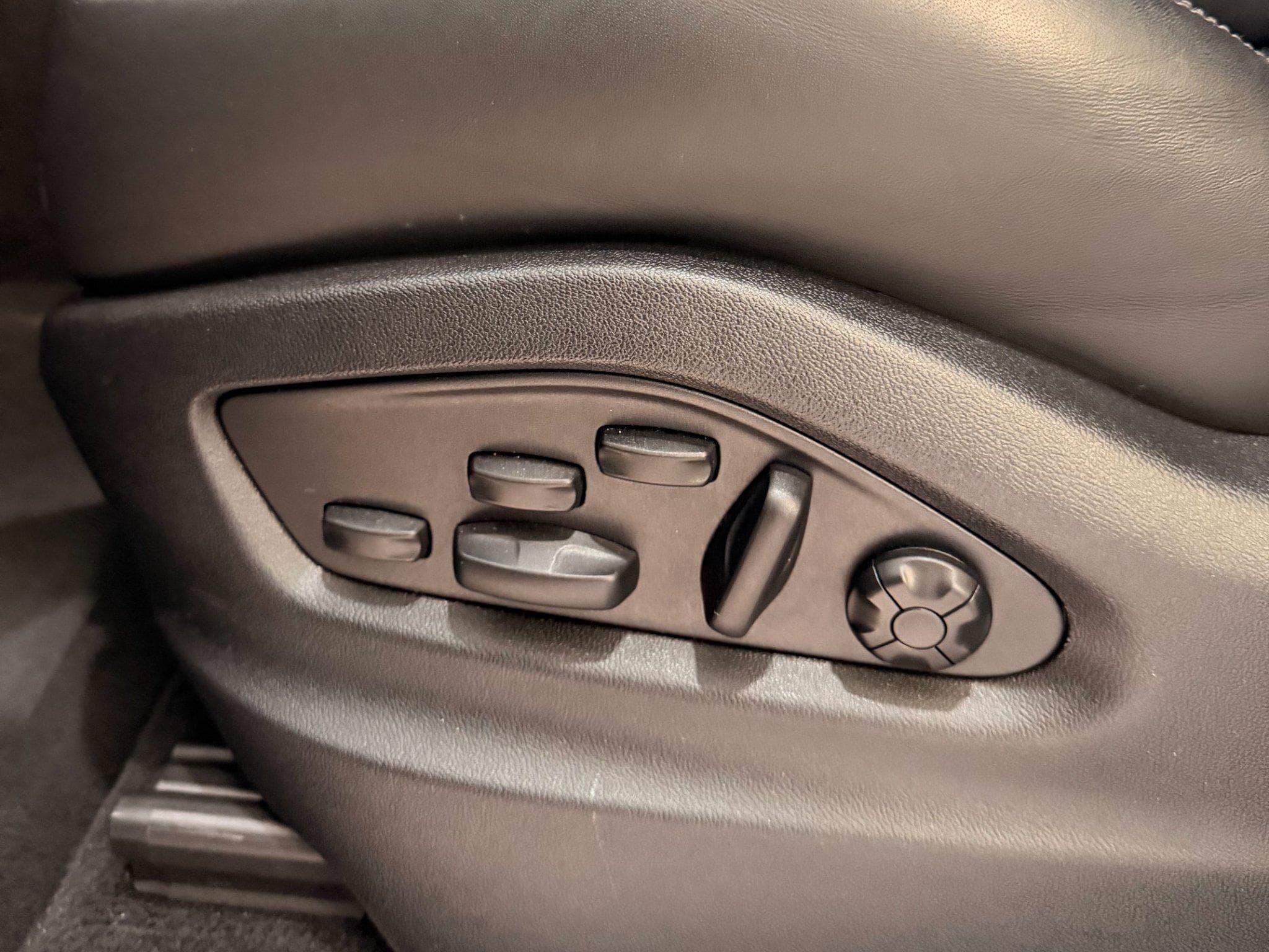 Porsche Cayenne GTS (2024) - Foto 9