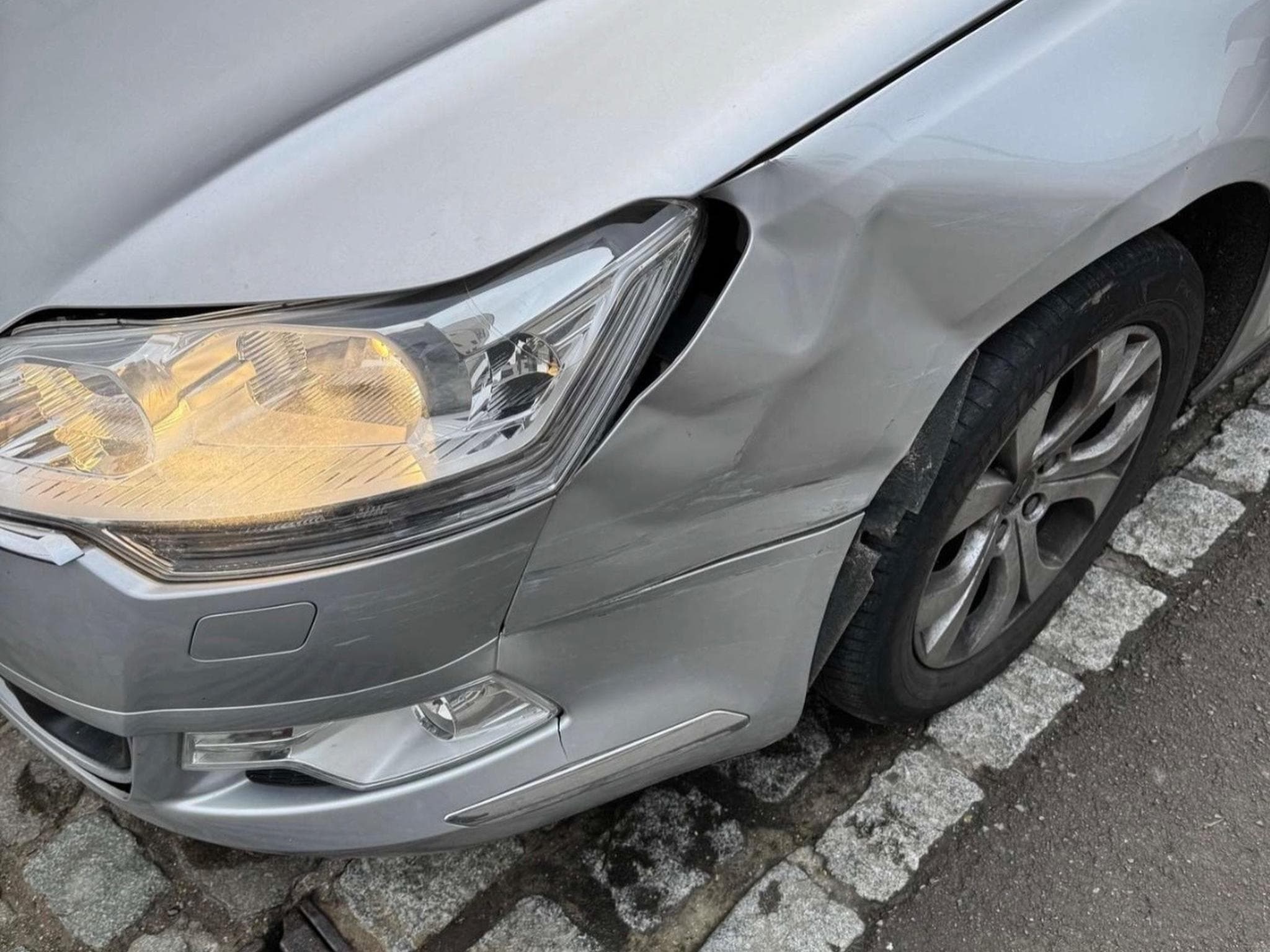 Citroën C5 Exclusive (2011) - Photo 5