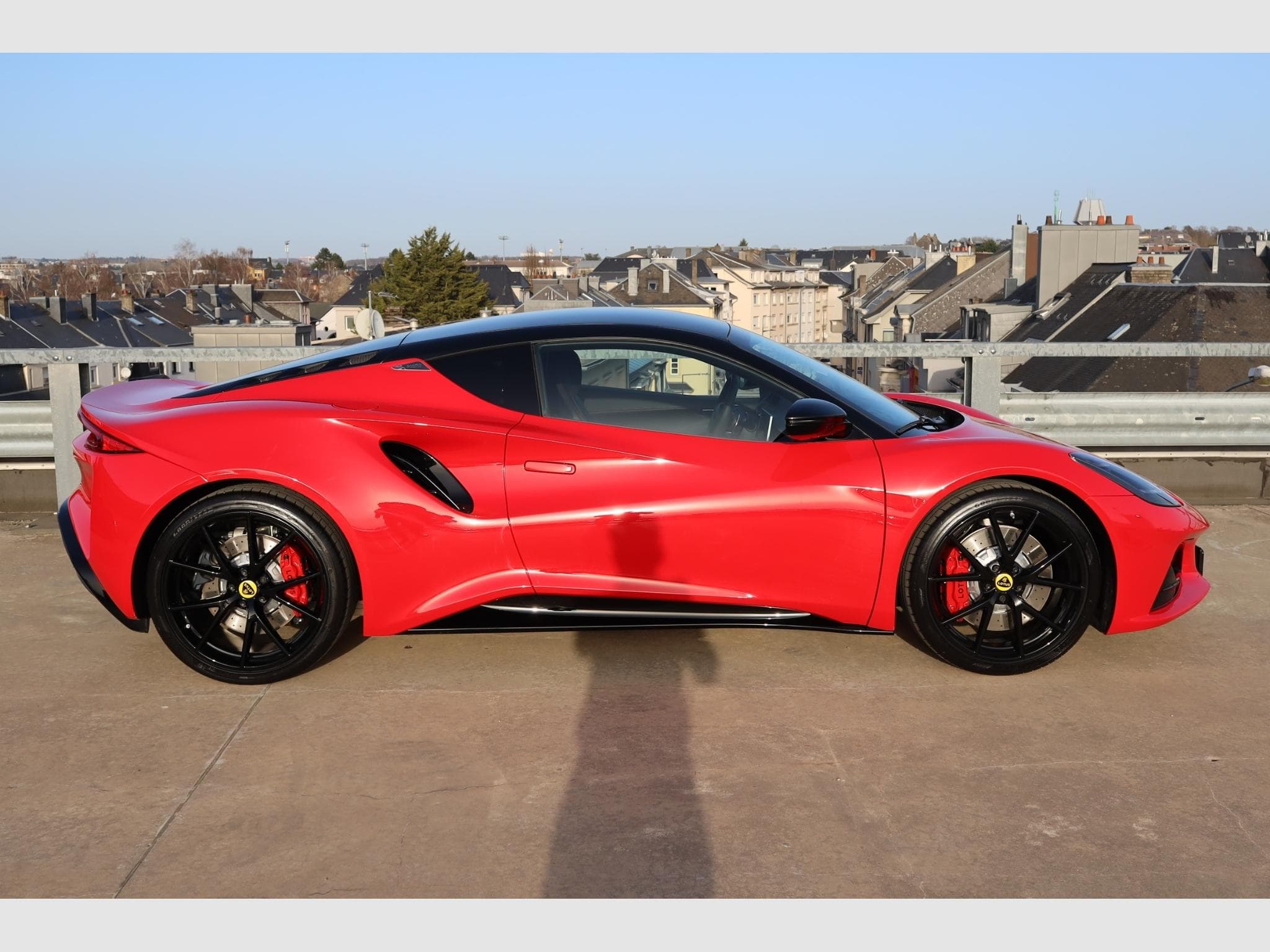 Lotus Emira Turbo SE (2026) - Photo 7