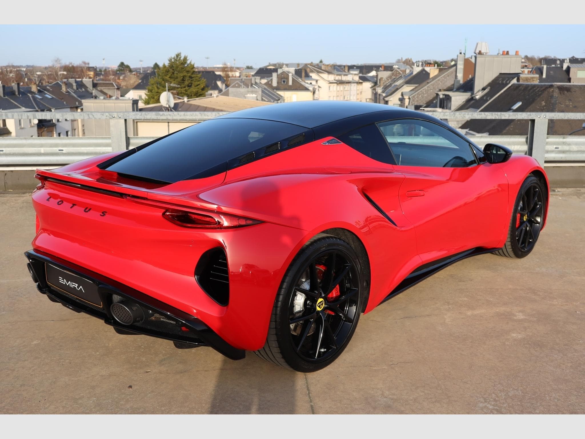 Lotus Emira Turbo SE (2026) - Photo 6