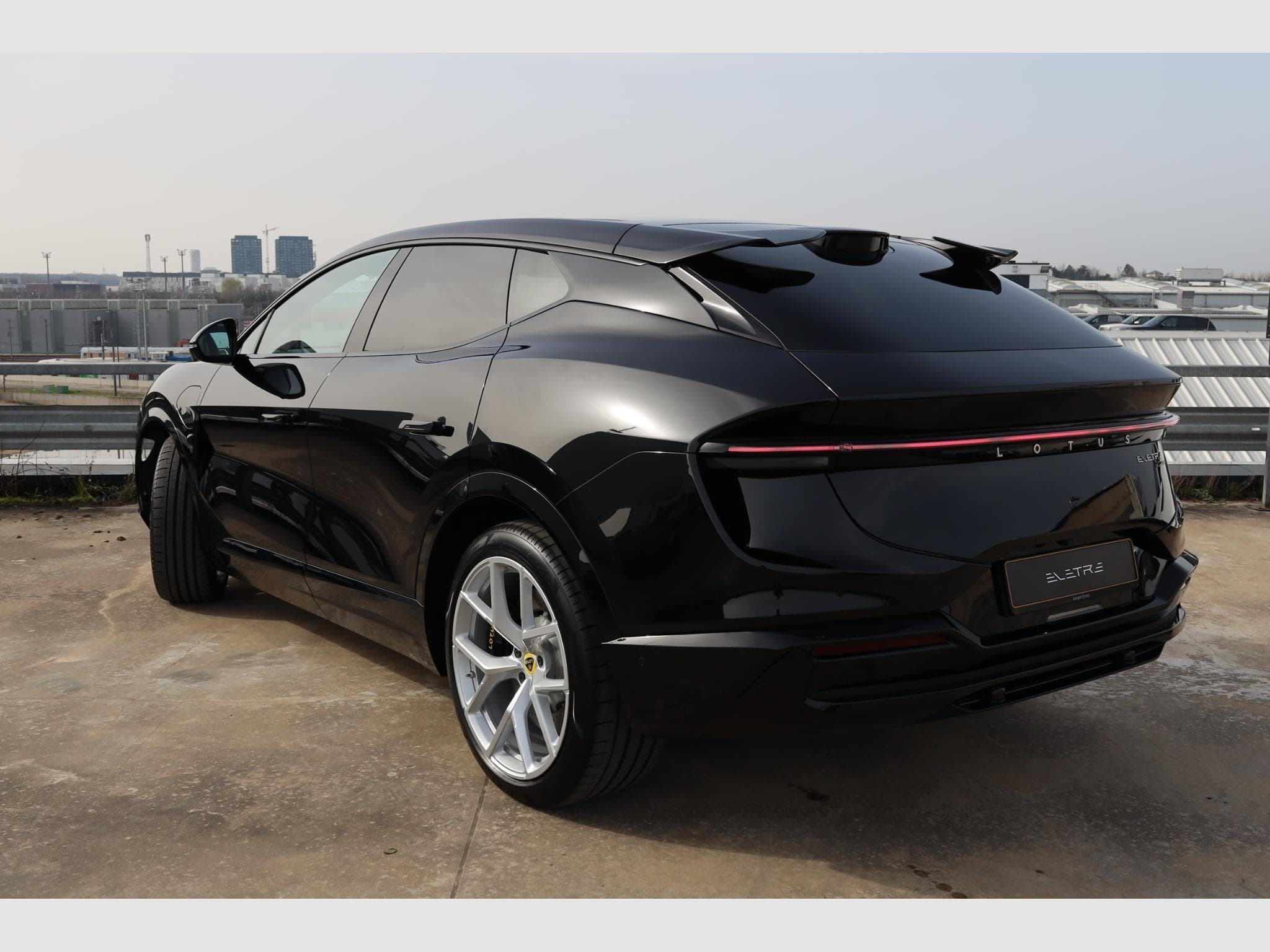 Lotus Eletre 600 GT (2026) - Photo 7