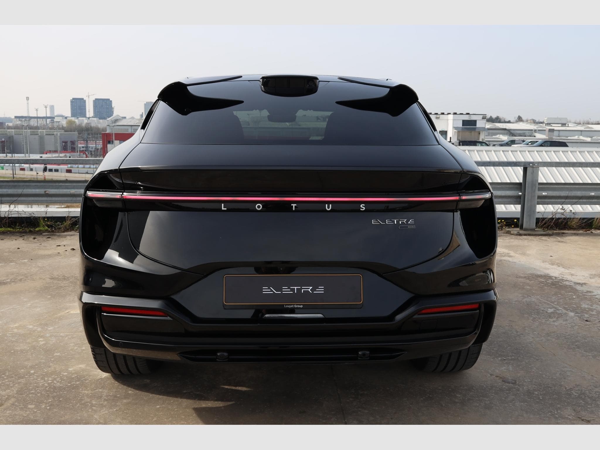 Lotus Eletre 600 GT (2026) - Photo 8