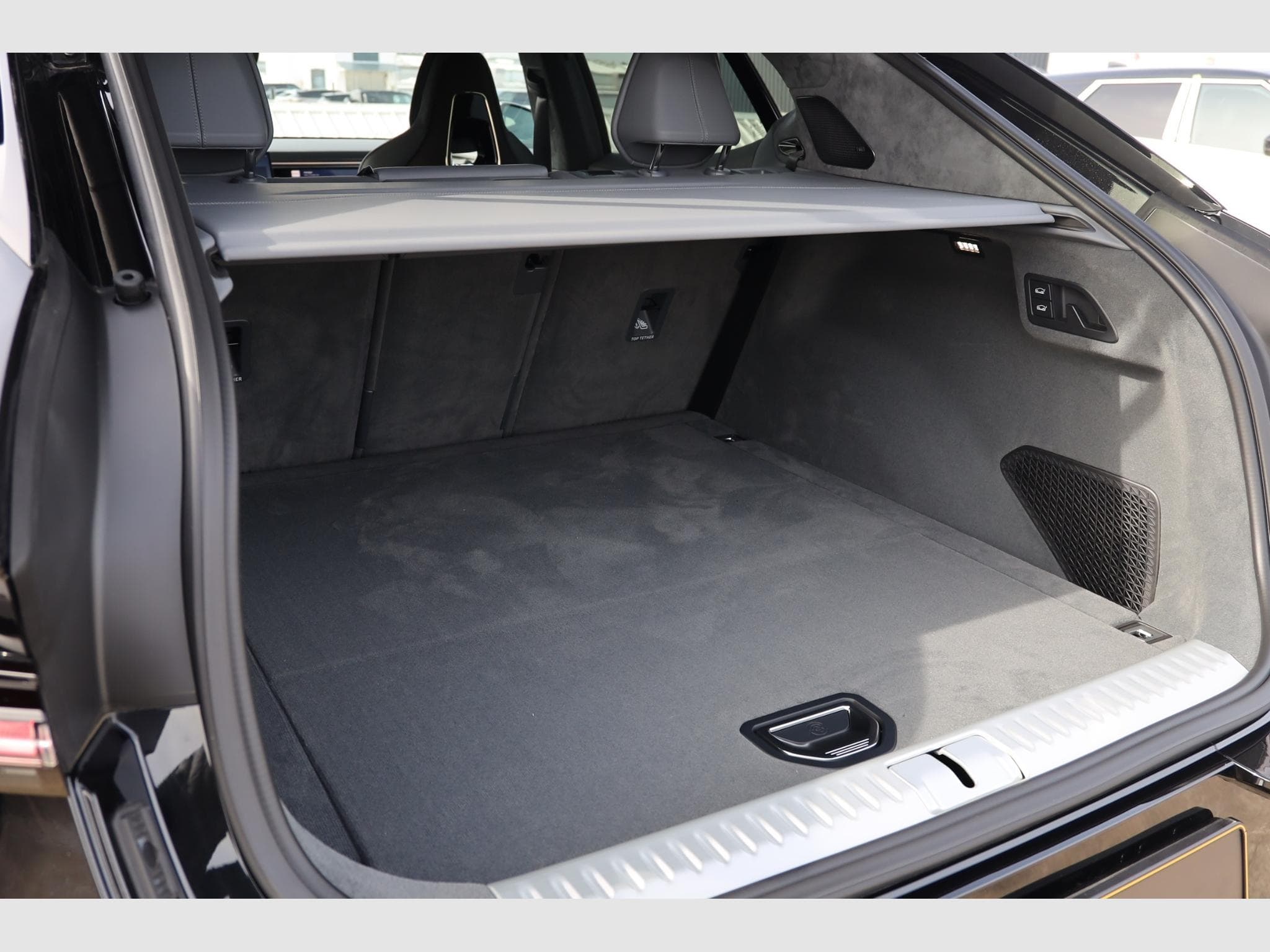 Lotus Eletre 600 GT (2026) - Photo 10