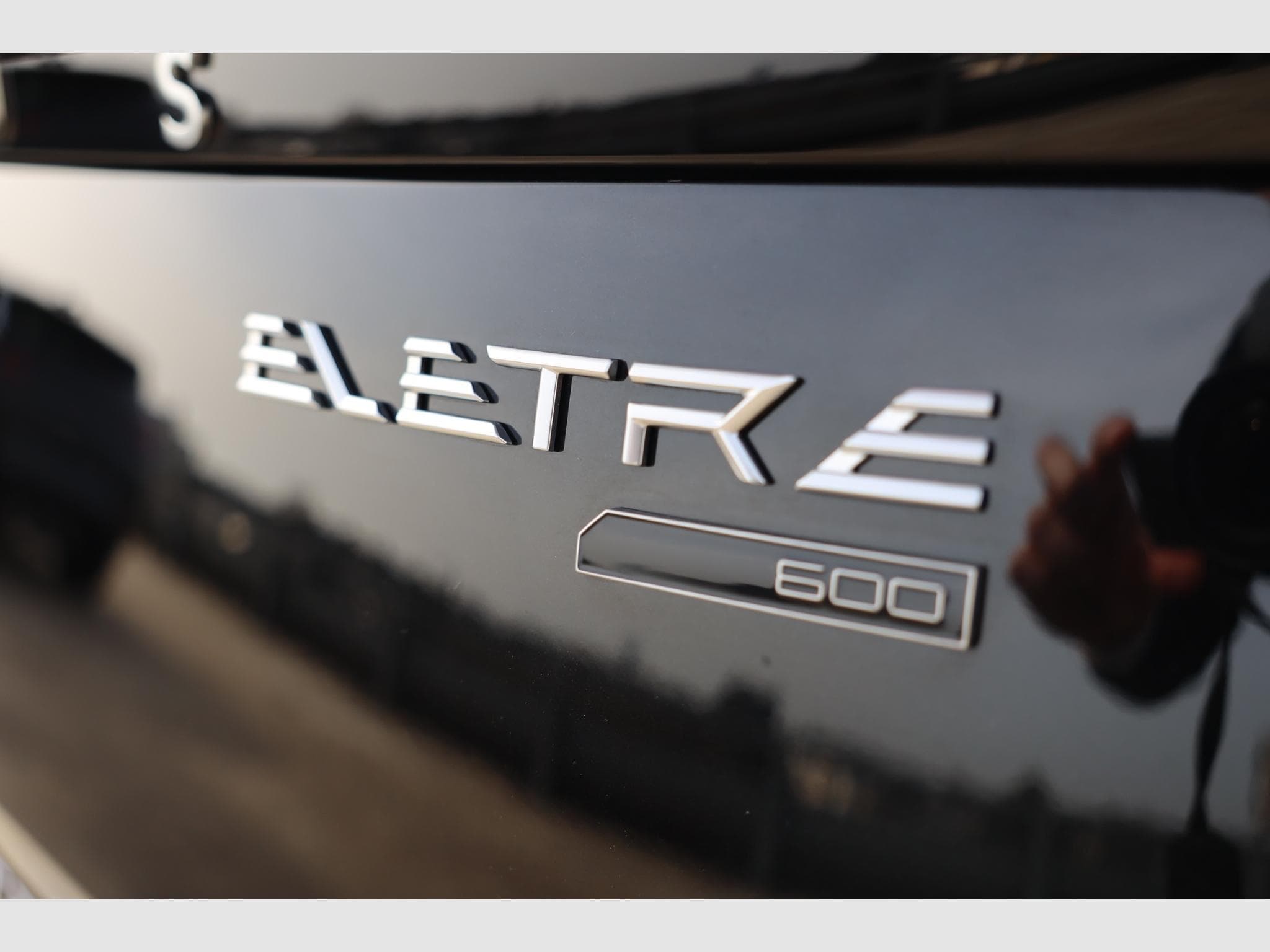 Lotus Eletre 600 GT (2026) - Photo 9