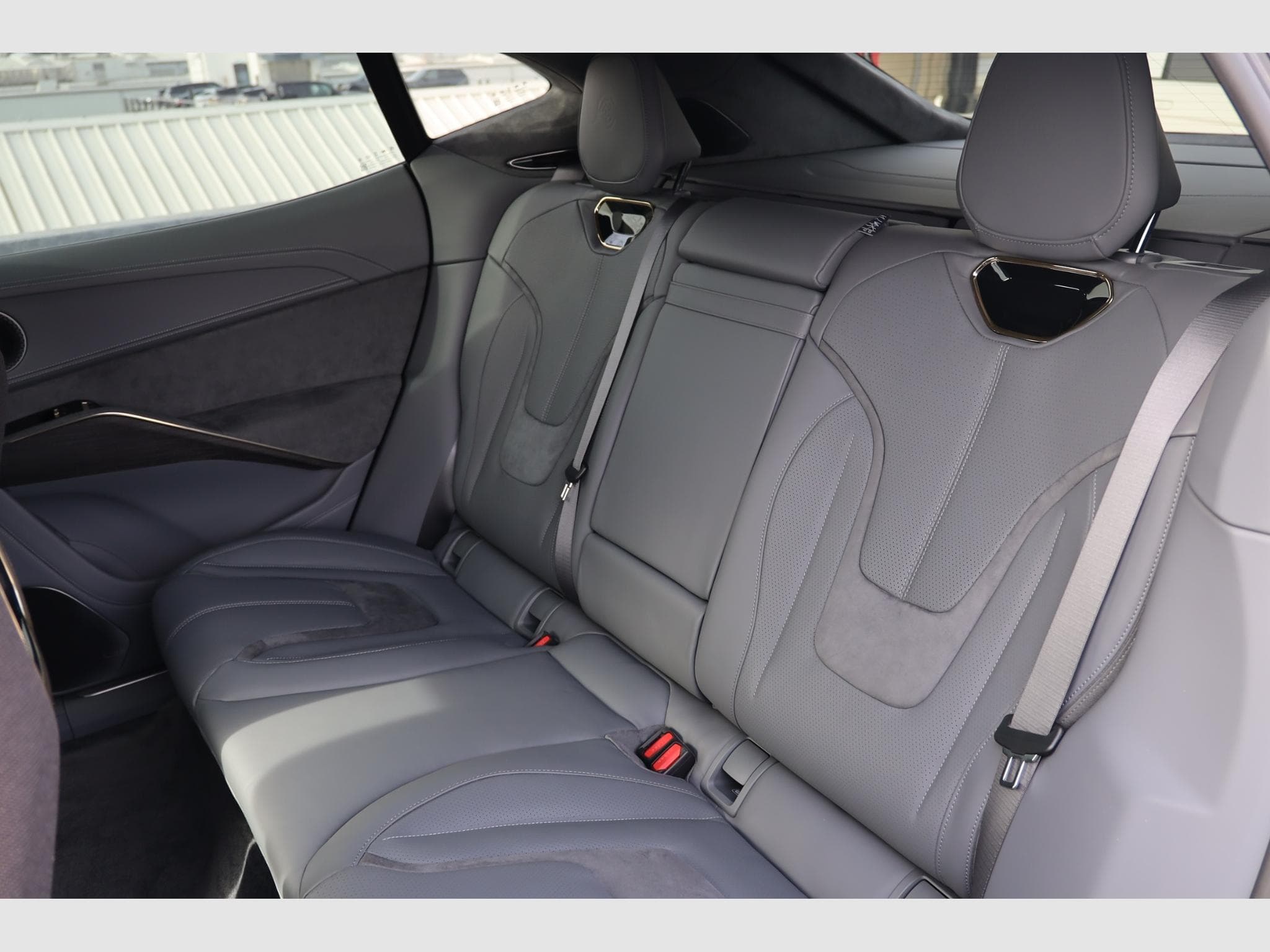 Lotus Eletre 600 GT (2026) - Photo 5