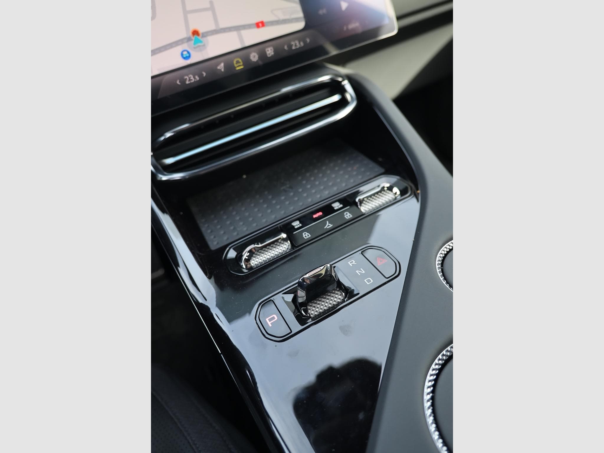 Lotus Eletre GT SE (2026) - Foto 13