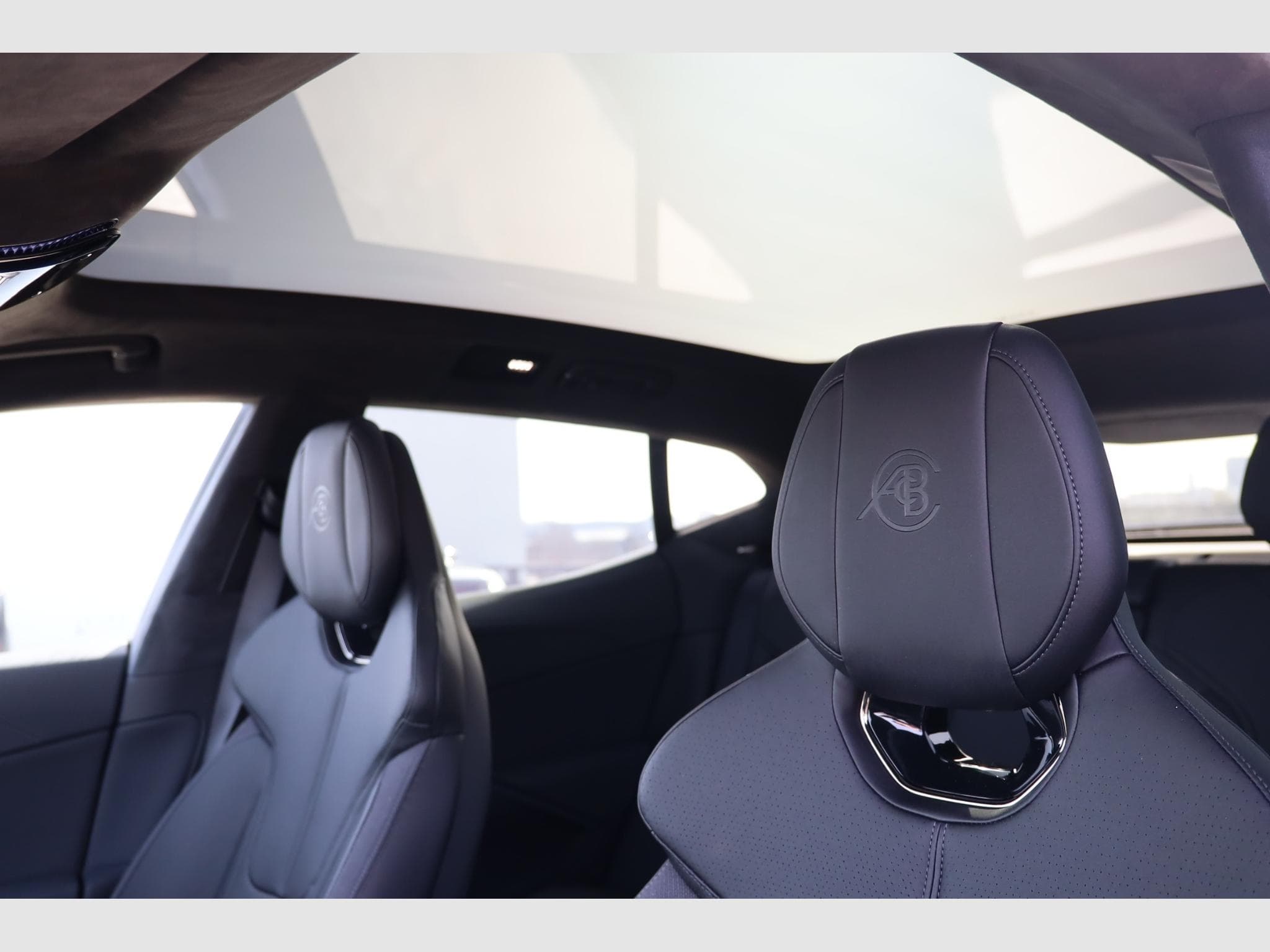 Lotus Eletre GT SE (2026) - Foto 14