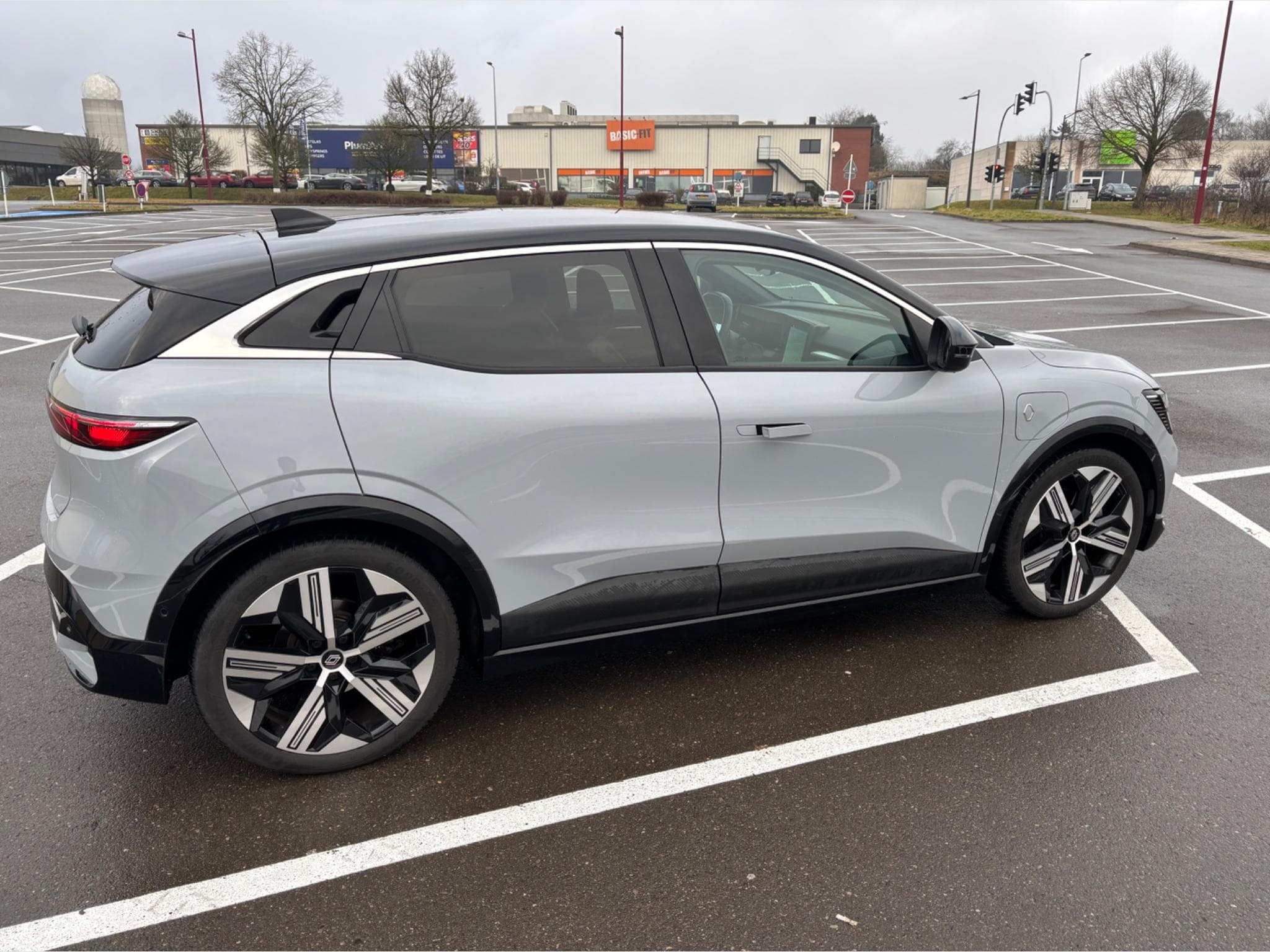 Renault Megane e-tech Iconic Optimum Charge (2022) - Foto 6