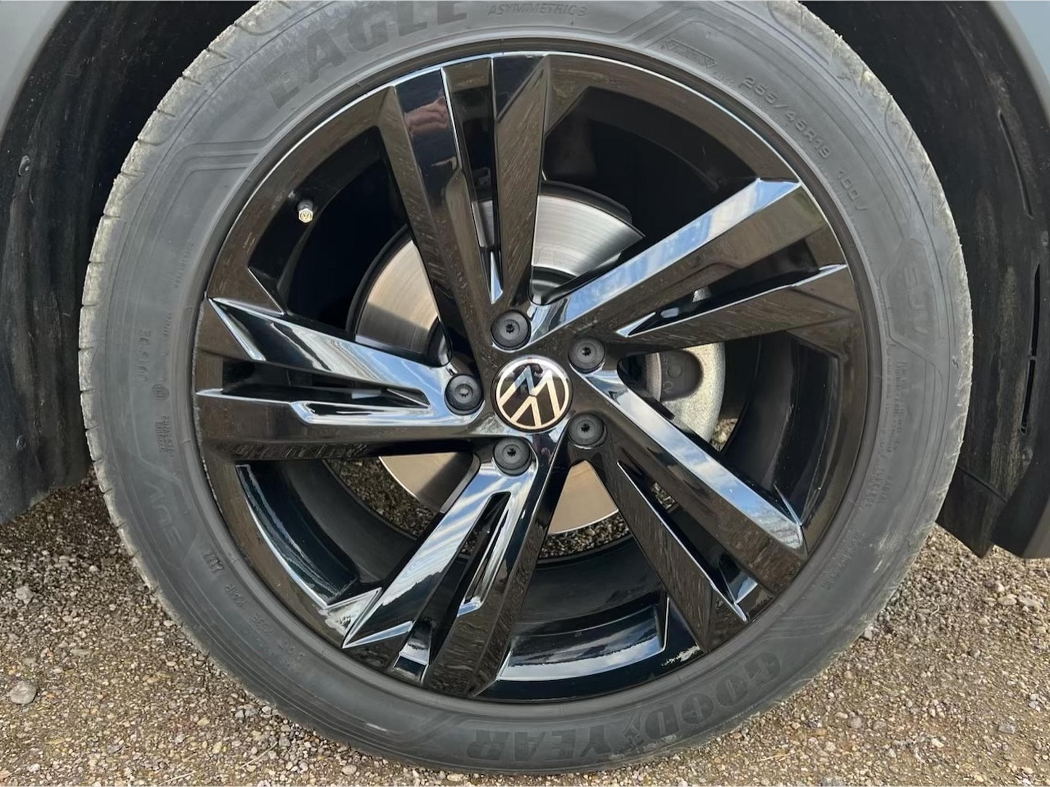 VW Tiguan R line (2022) - Foto 10