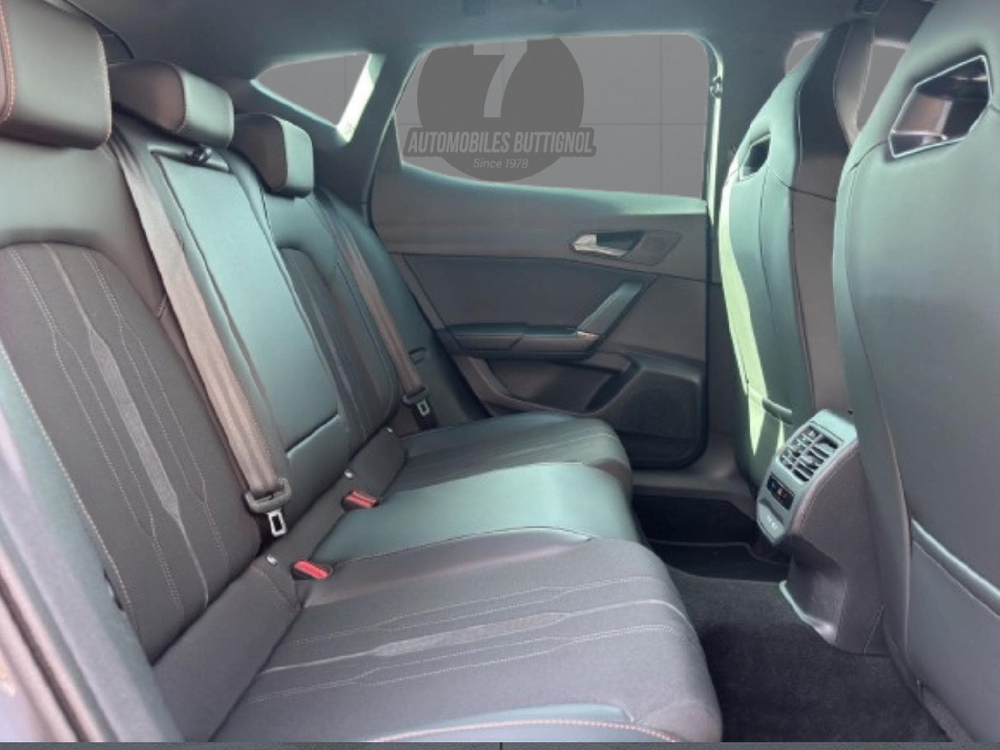 Cupra Formentor VZ eHybrid 245 CV DSG6 (2023) - Foto 6